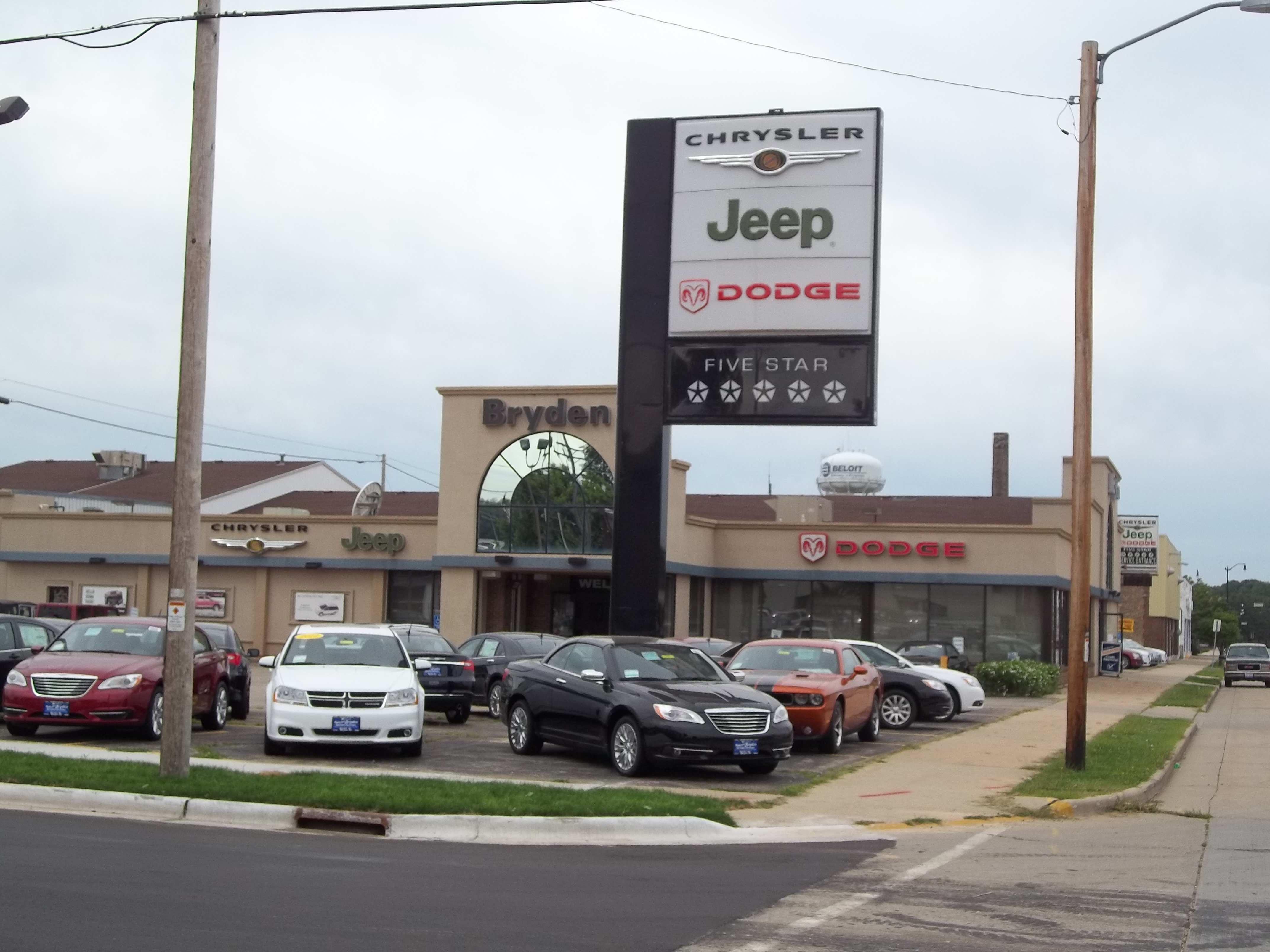 Bryden Motors Chrysler Dodge Jeep Ram in Beloit WI 133 Cars