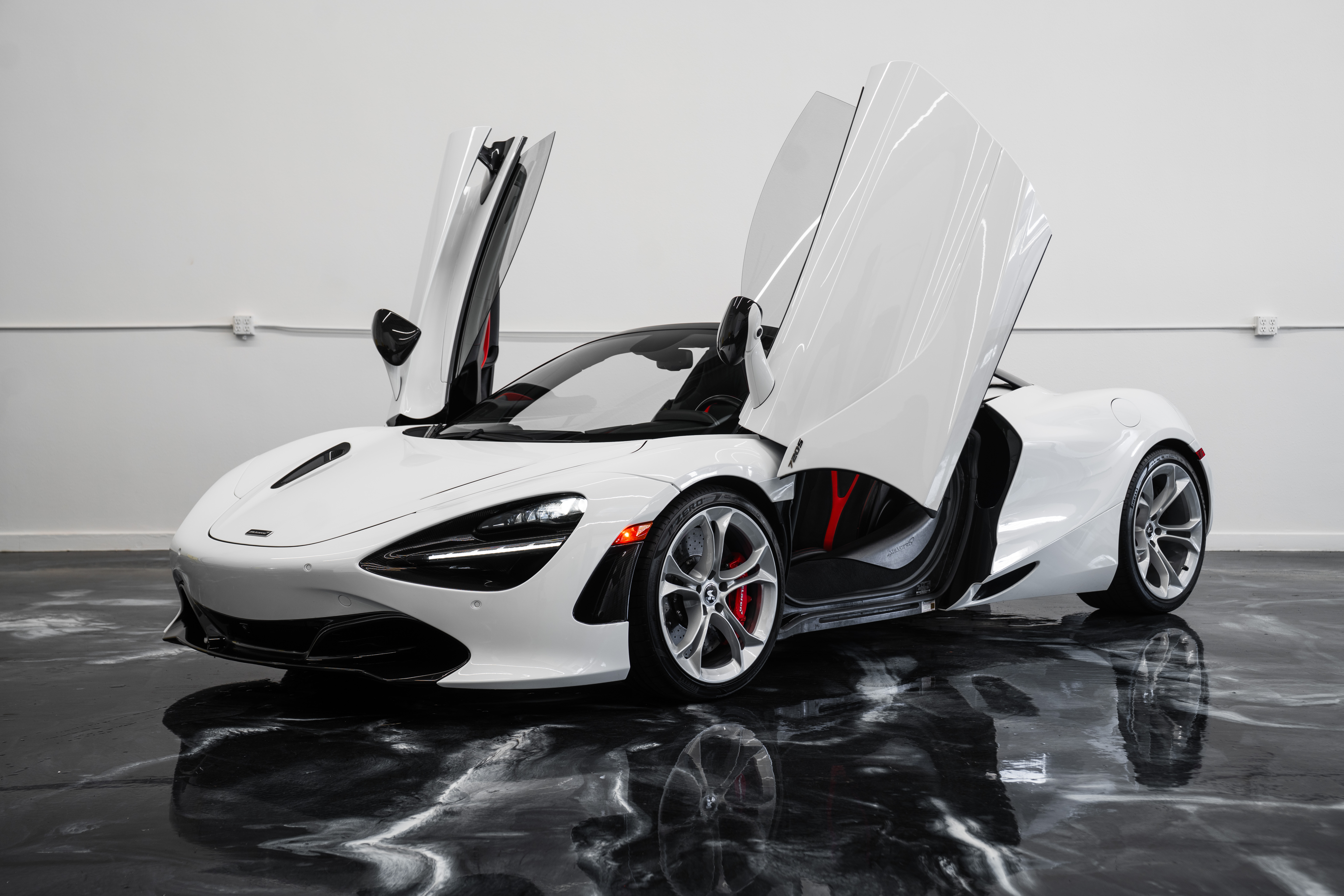 Used 2020 McLaren 720S Performance 2