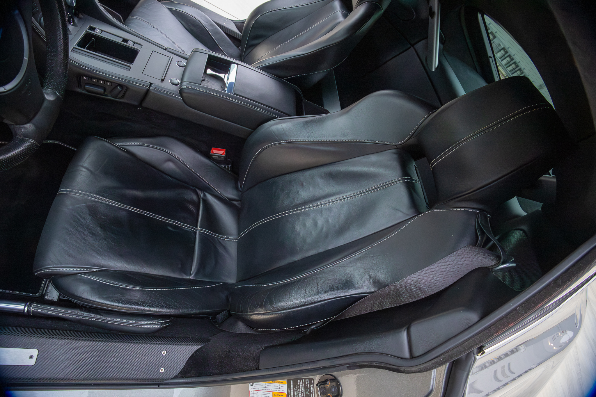 2008 Aston Martin V8 Vantage SPORTSHIFT Base - Photo 33