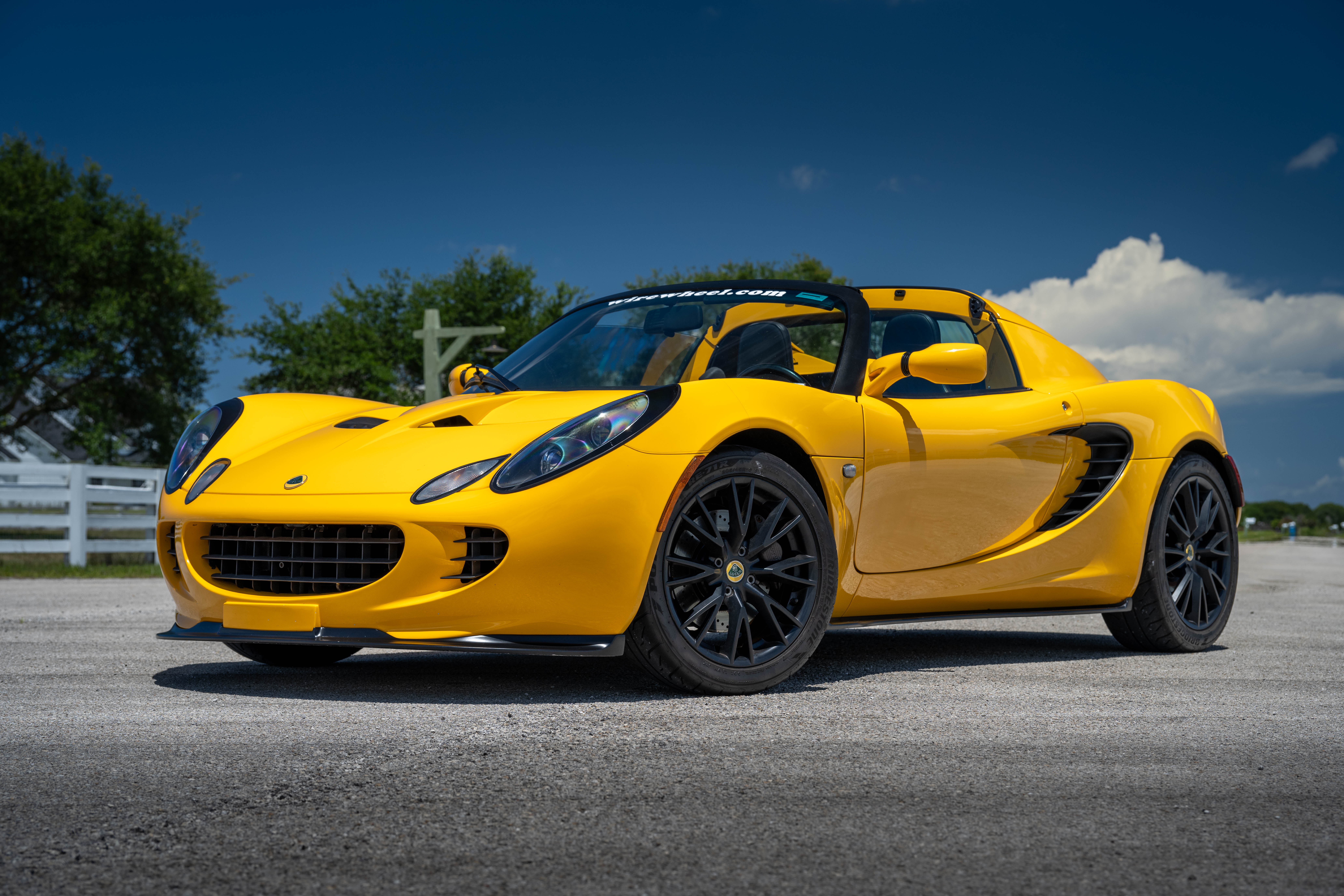 Used 2005 Lotus Elise UNAVAIL