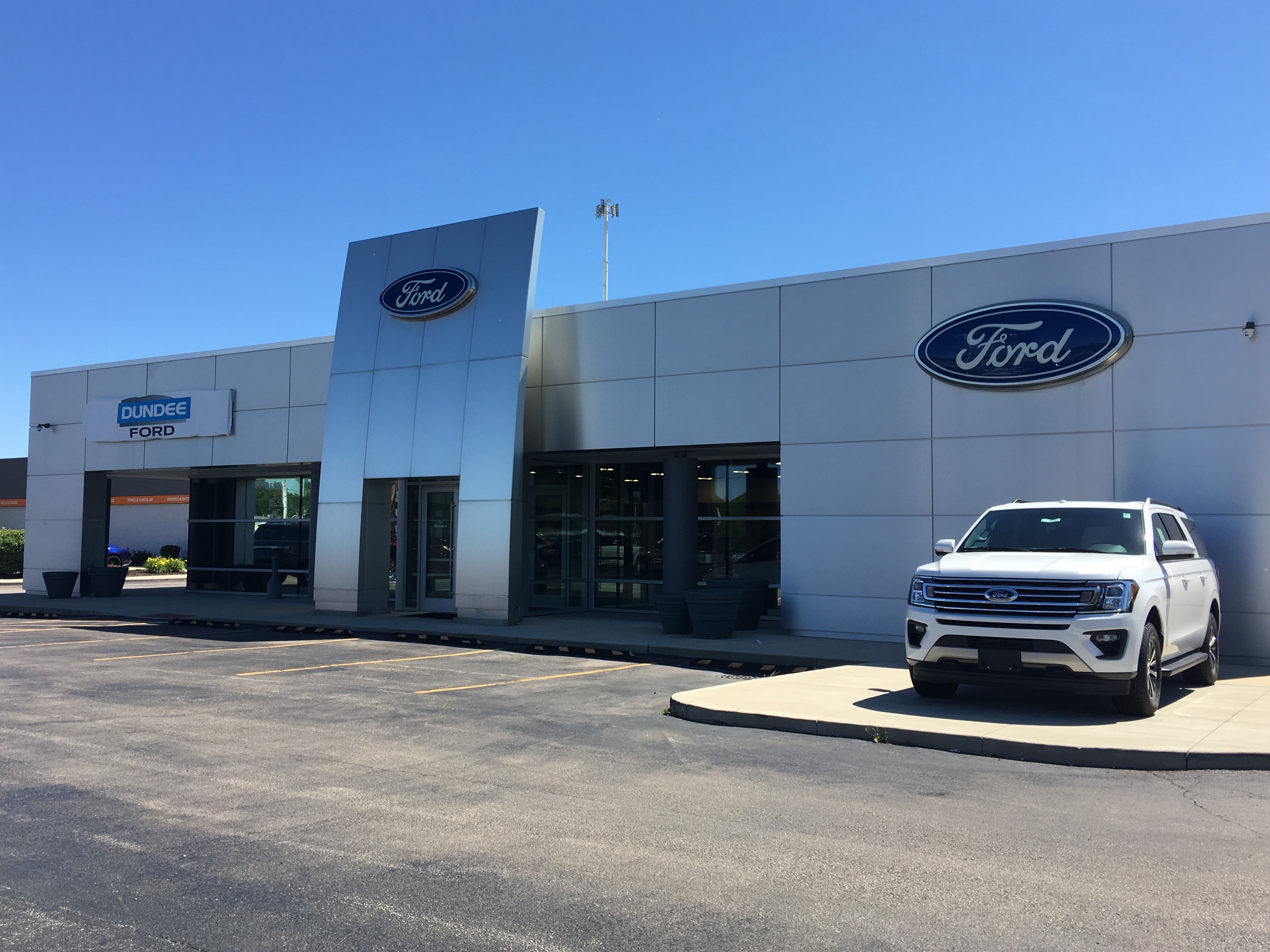 Dundee Ford in East dundee, IL Kelley Blue Book