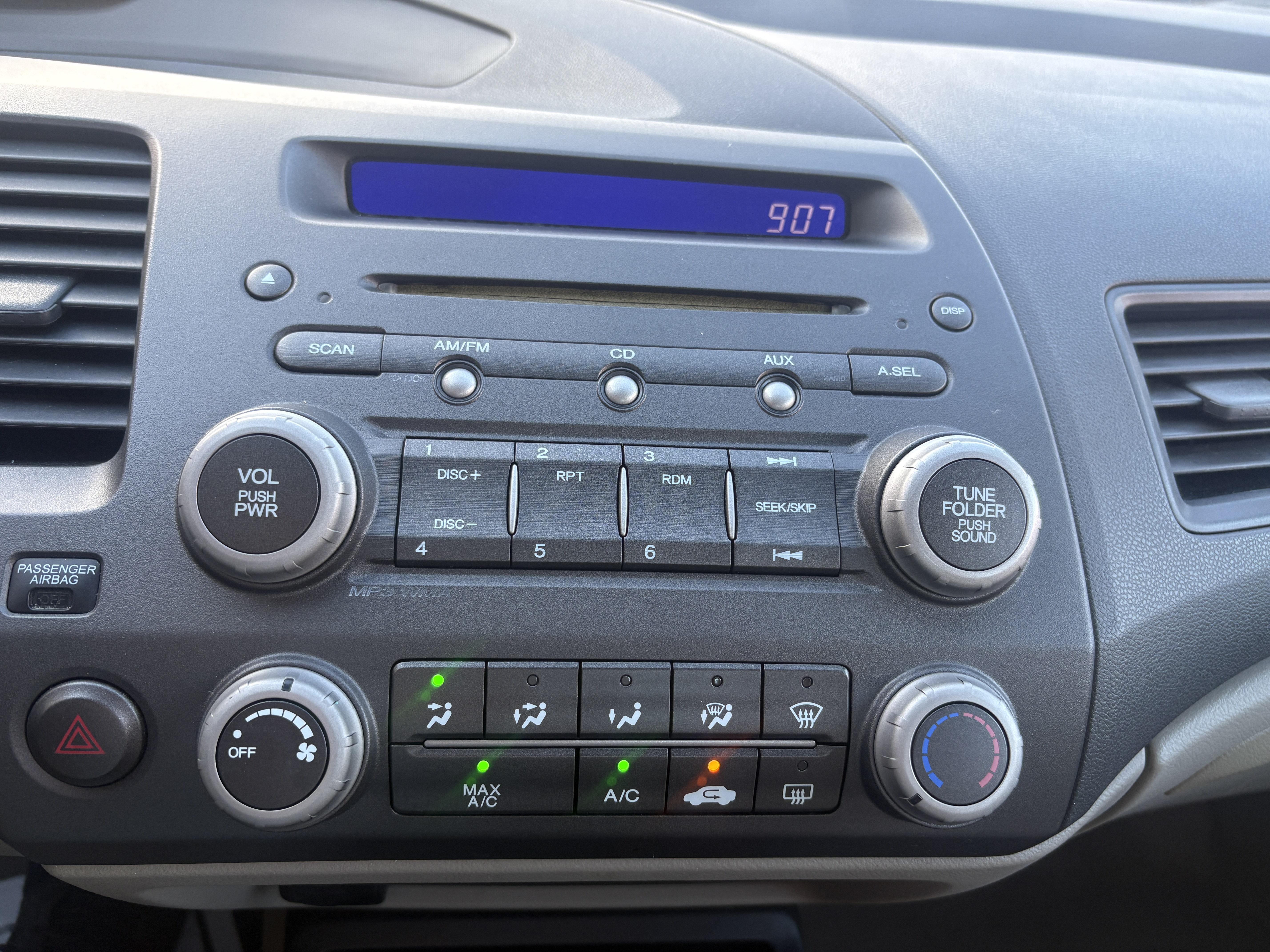 2010 Honda Civic LX - Photo 17