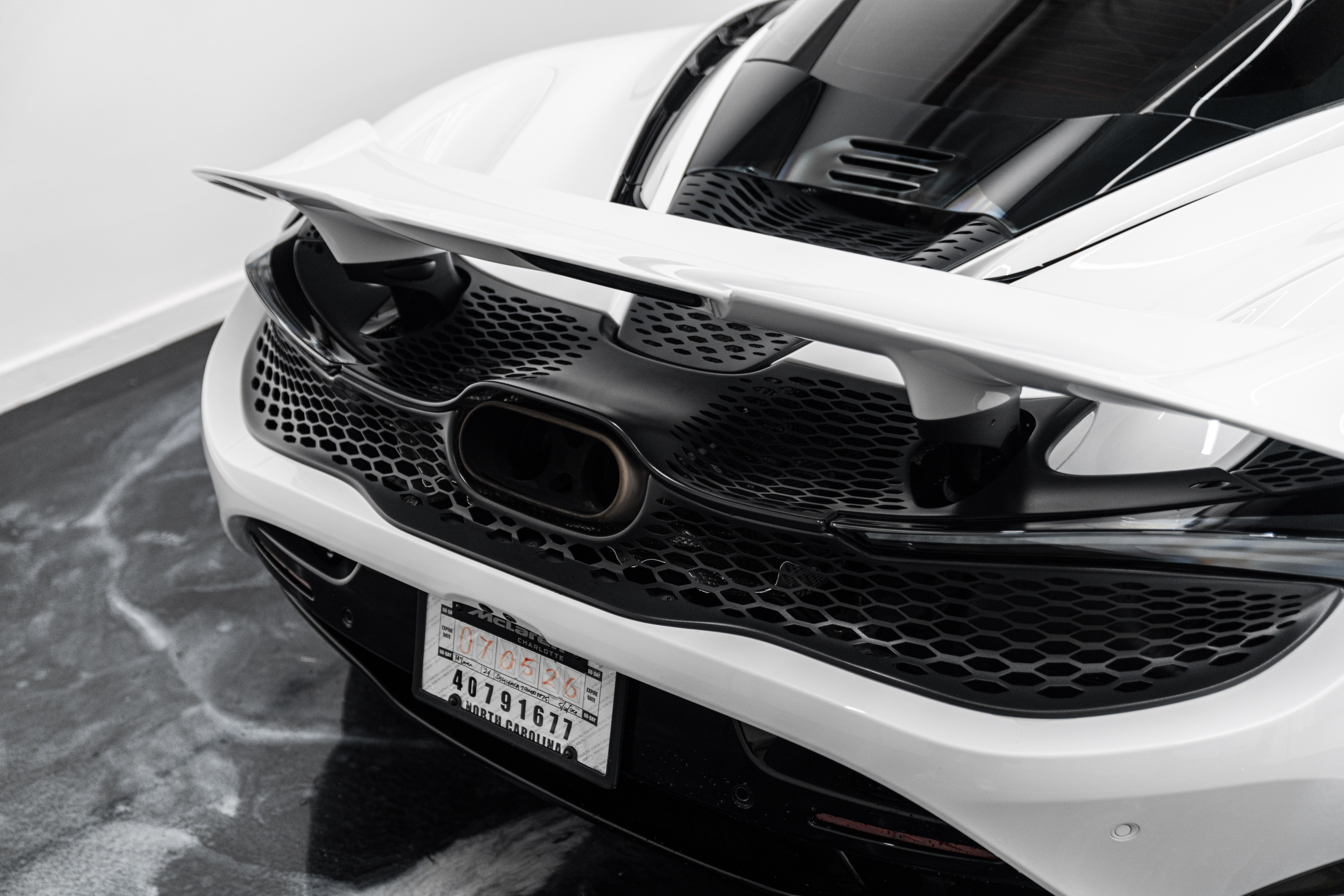 Used 2024 McLaren 750S UNAVAIL photo 38