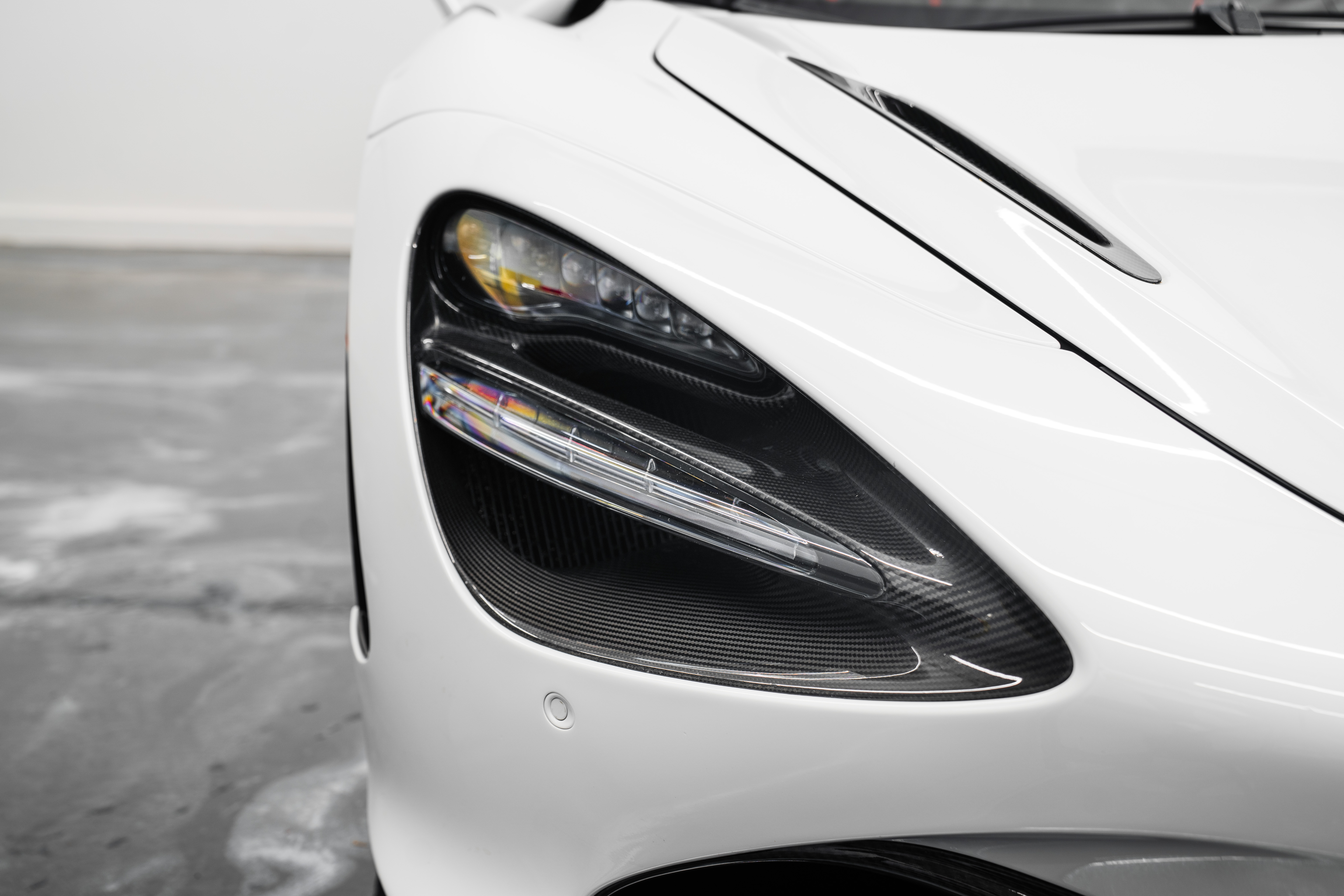 Used 2020 McLaren 720S Performance photo 29