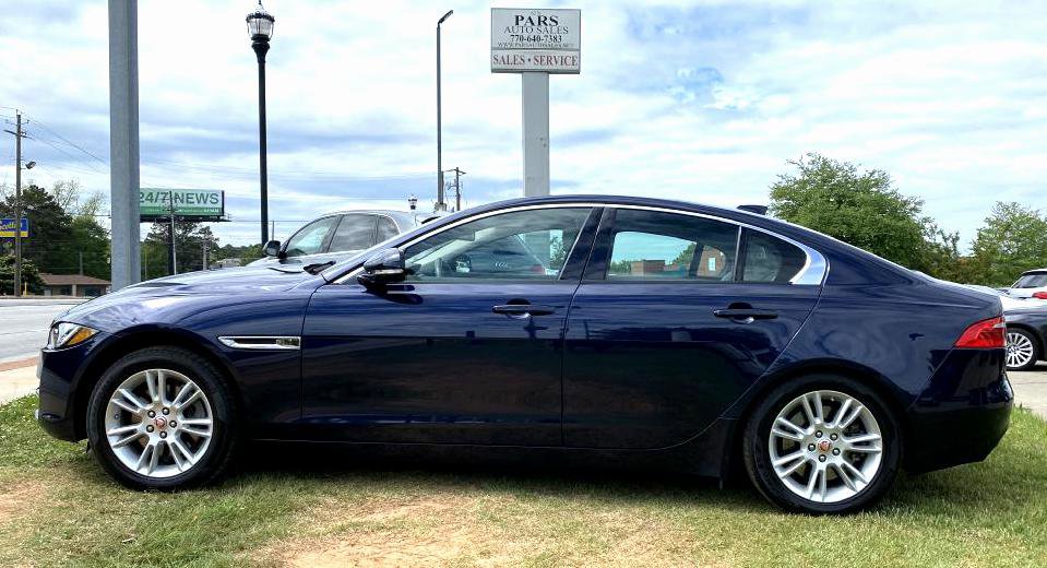 2017 Jaguar XE Premium