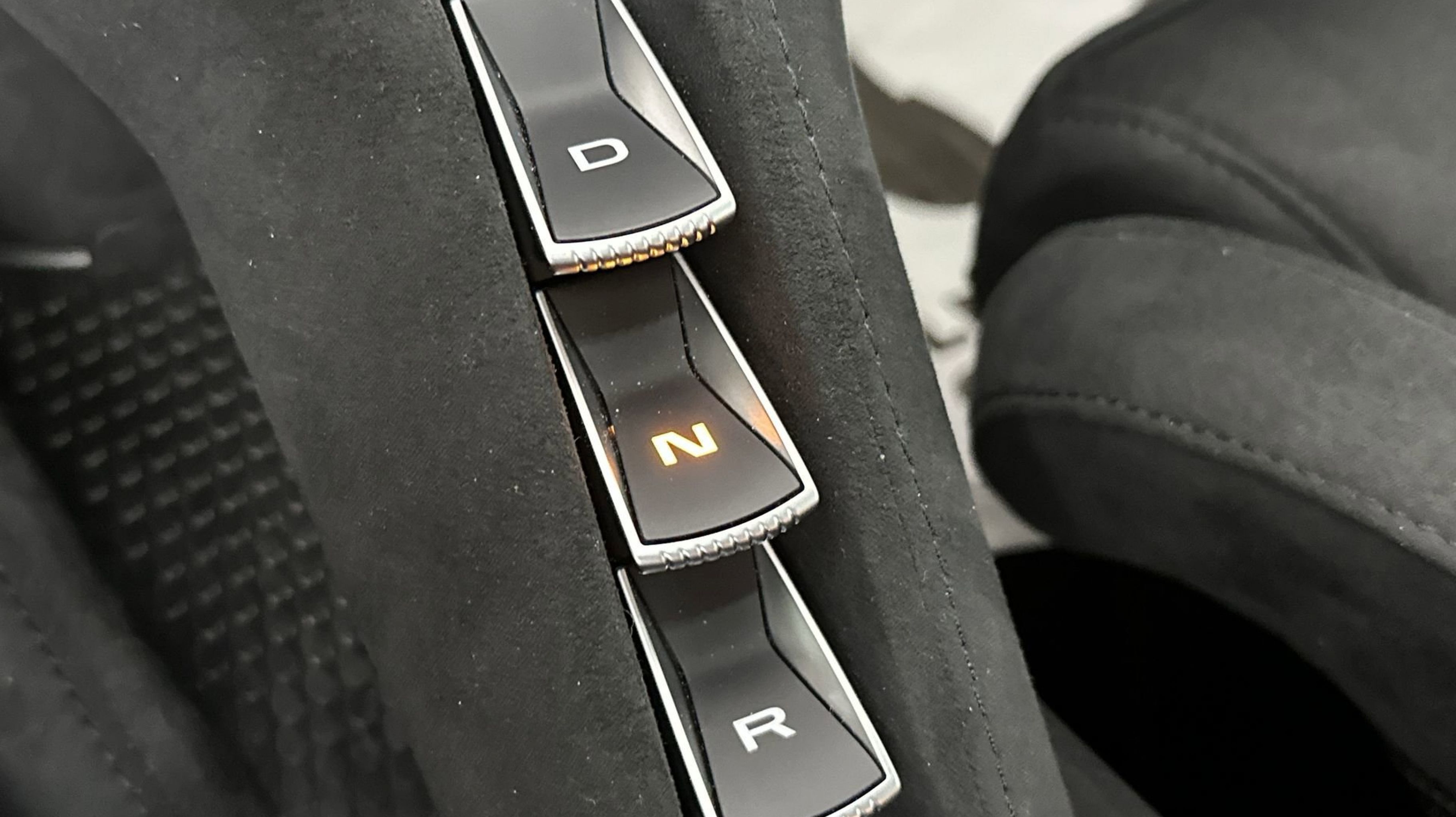 Used 2024 McLaren 750S photo 17