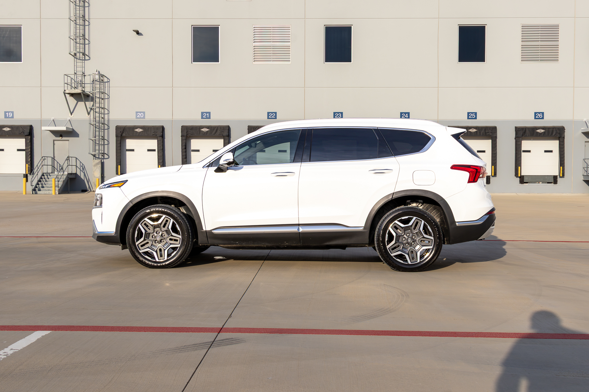 2023 Hyundai Santa Fe SEL Premium HEV - Photo 10