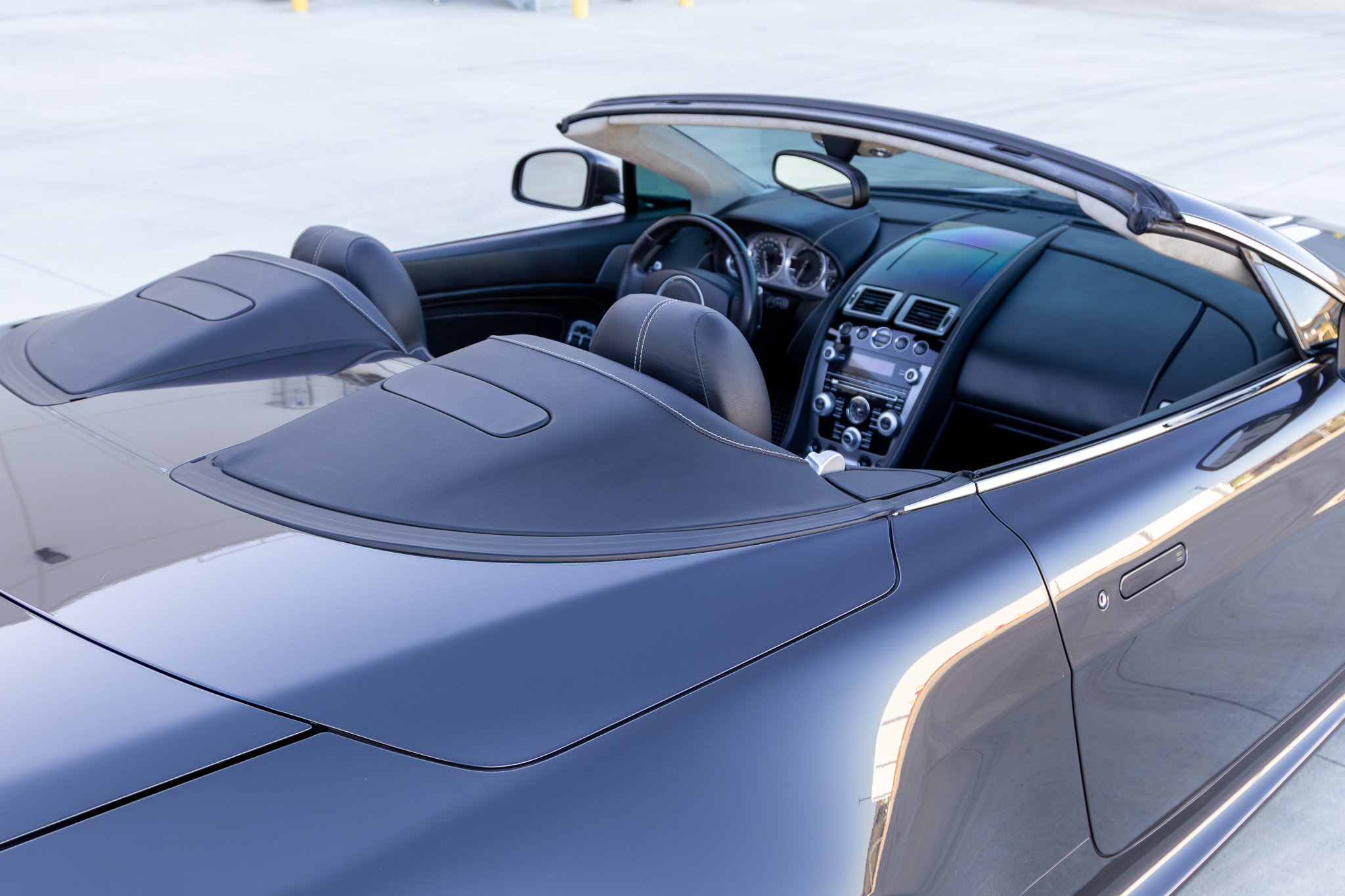 2010 Aston Martin V8 Vantage Base - Photo 14