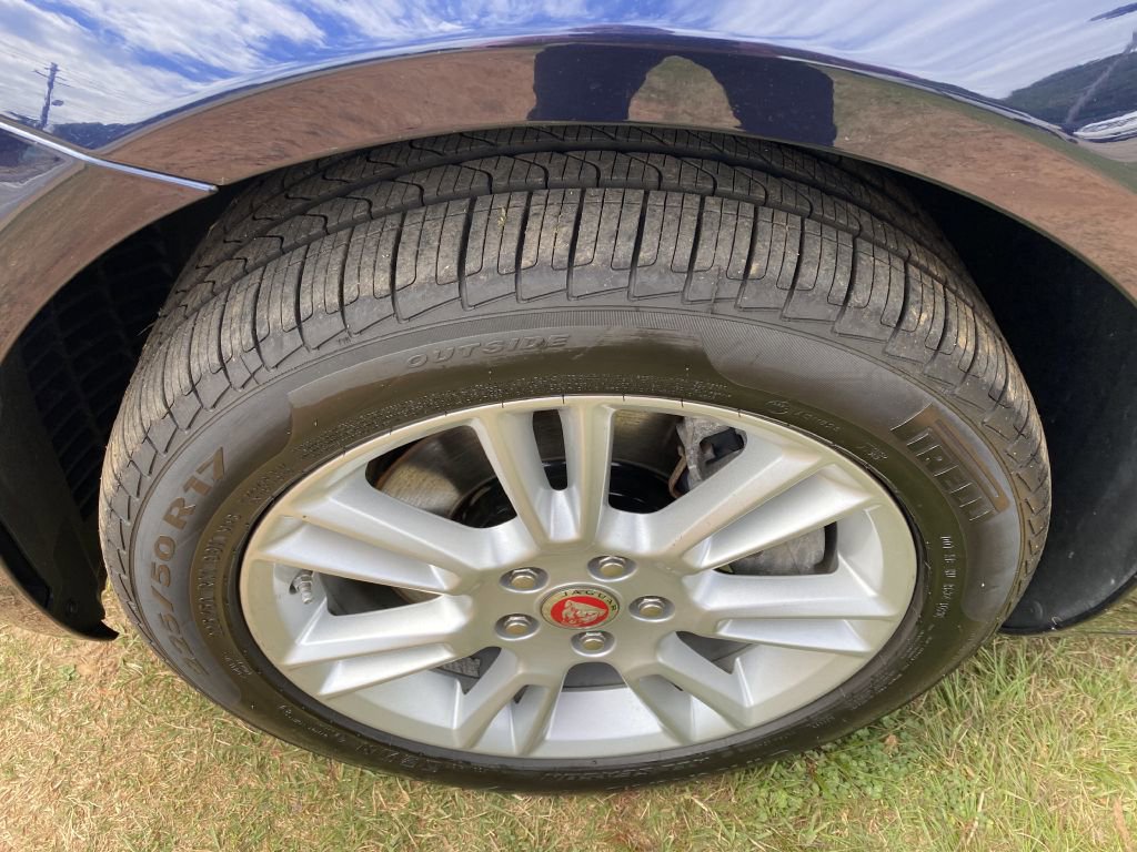 2017 Jaguar XE Premium