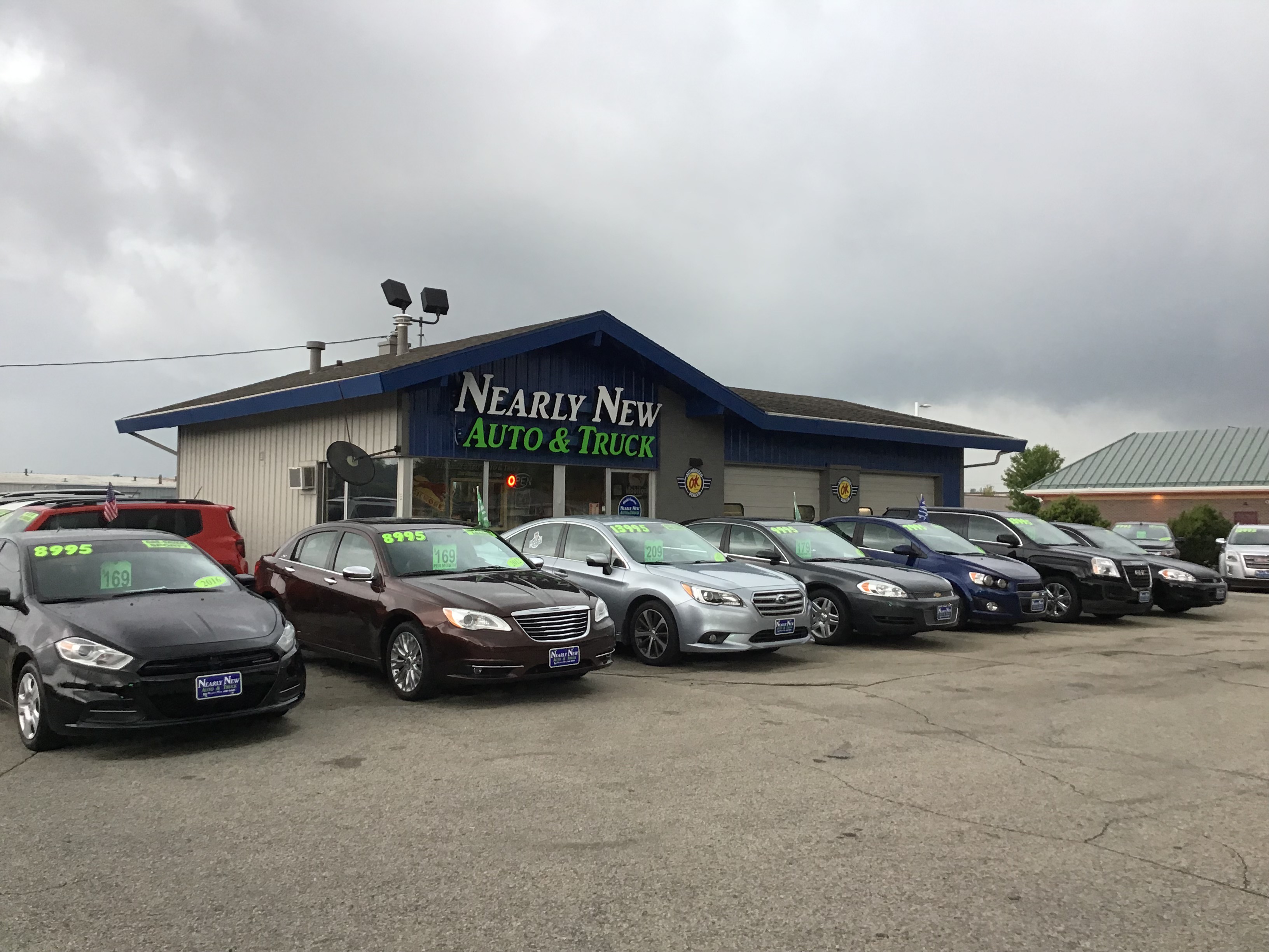 Nearly New Auto and Truck Lombardi Ave in Green Bay, WI 65 Cars