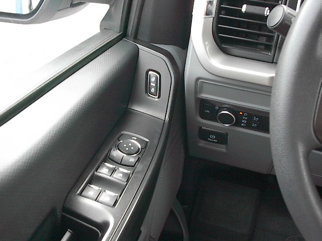 2022 Ford F-150 XL - Photo 18