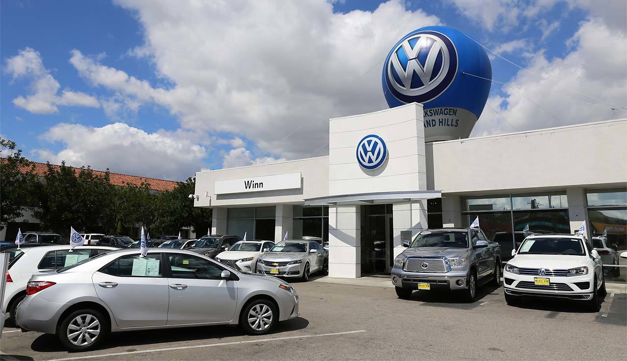 Winn Volkswagen of Woodland Hills in Woodland hills, CA 228 Cars