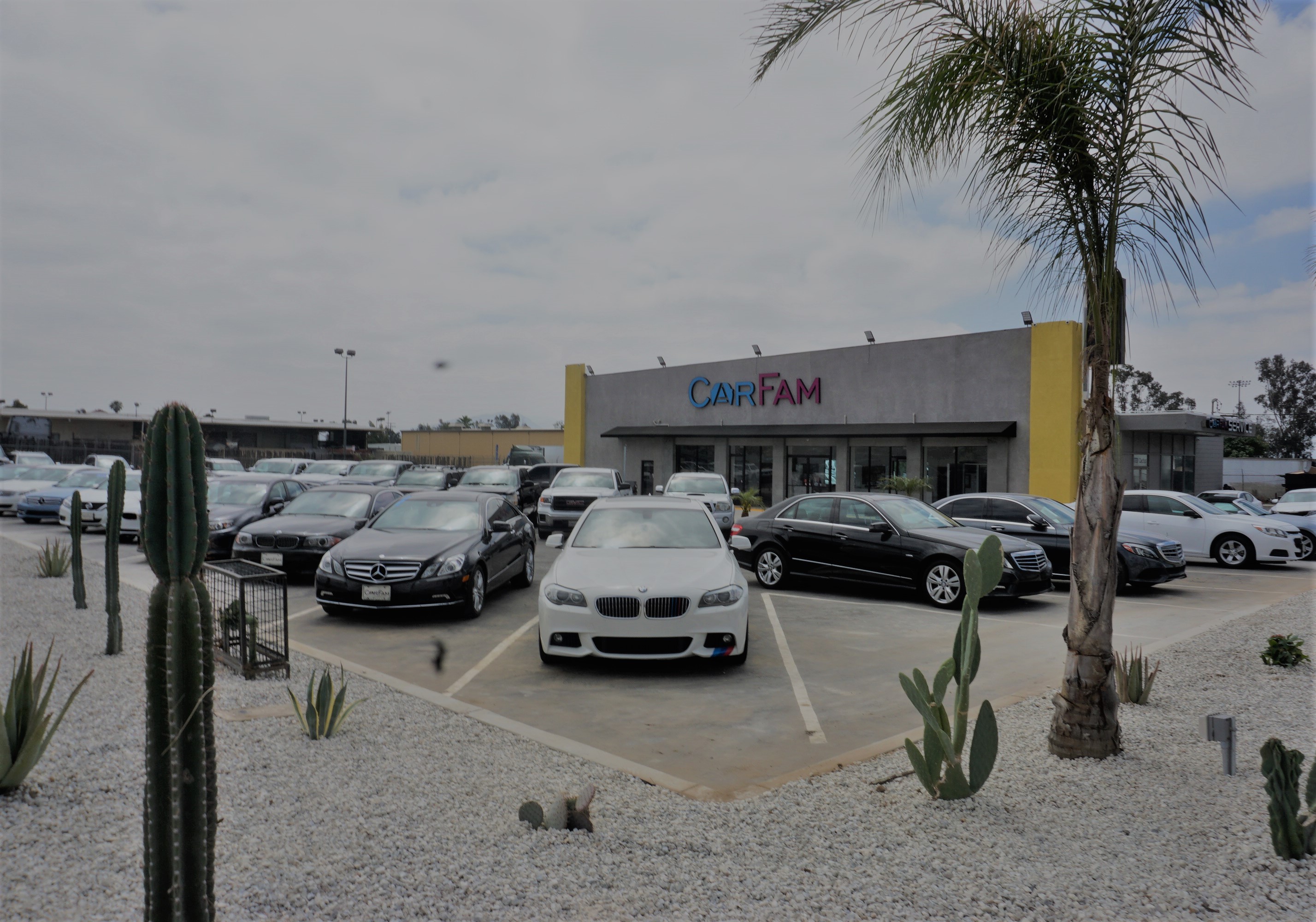 CARFAM in Rialto, CA 157 Cars Available Autotrader