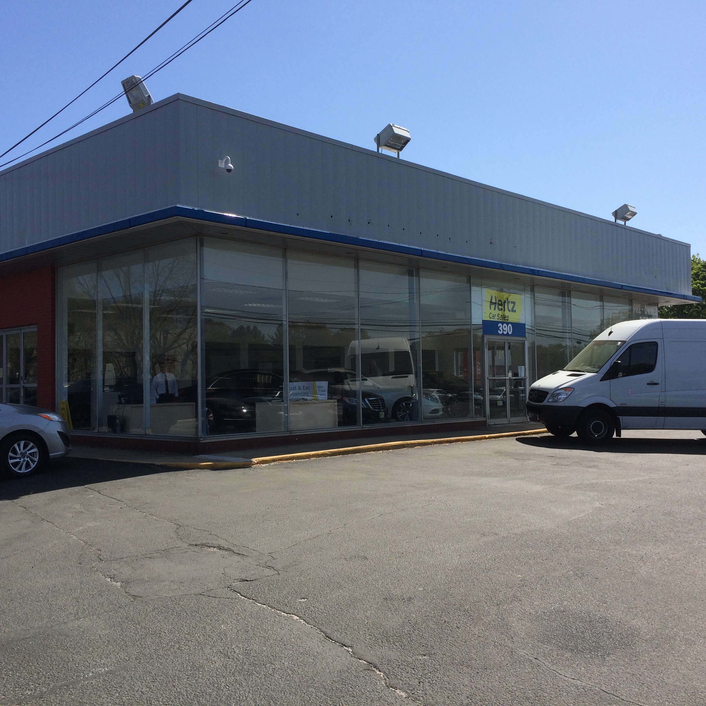 Hertz Car Sales Smithtown in Smithtown, NY Kelley Blue Book