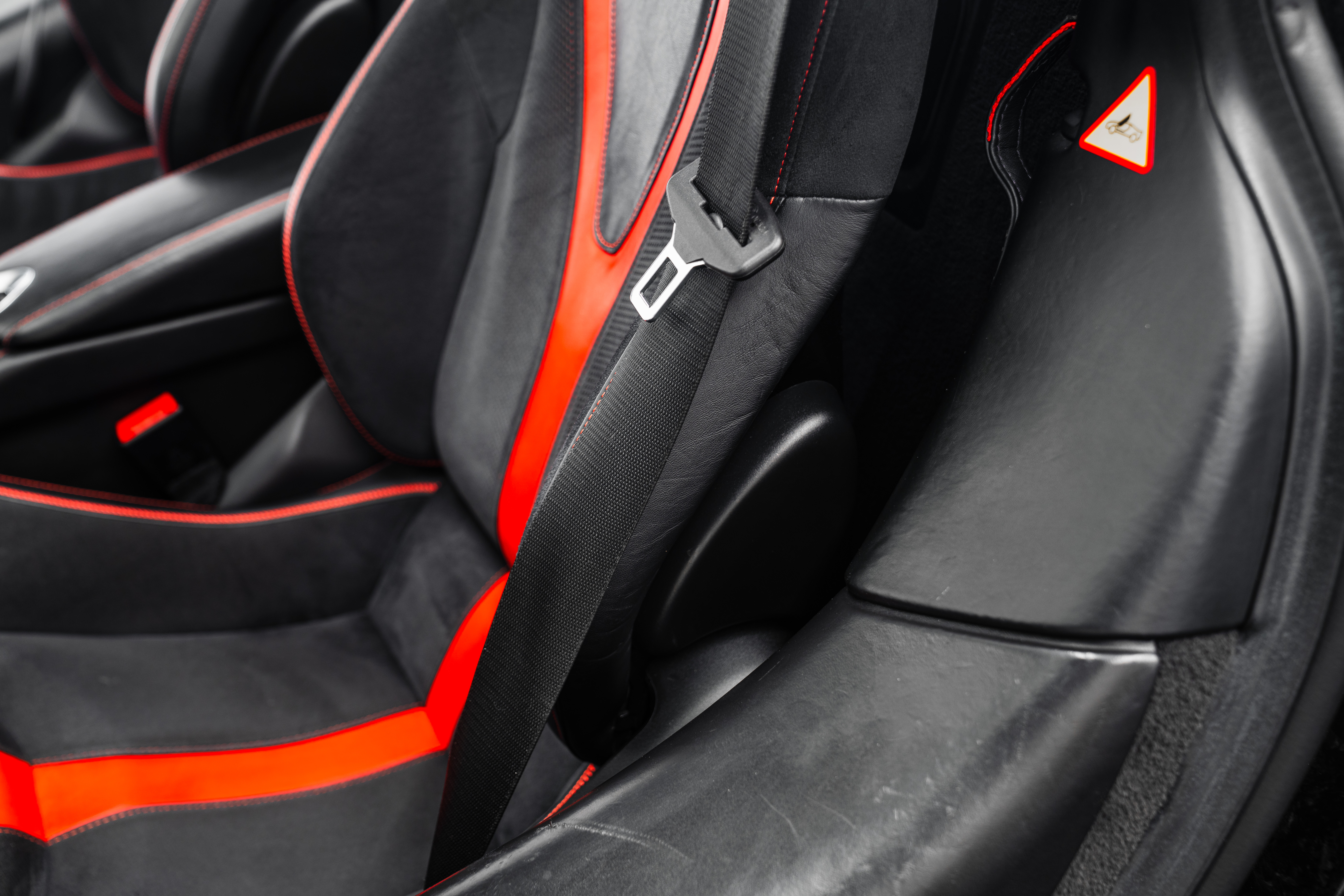 Used 2020 McLaren 720S Performance photo 39