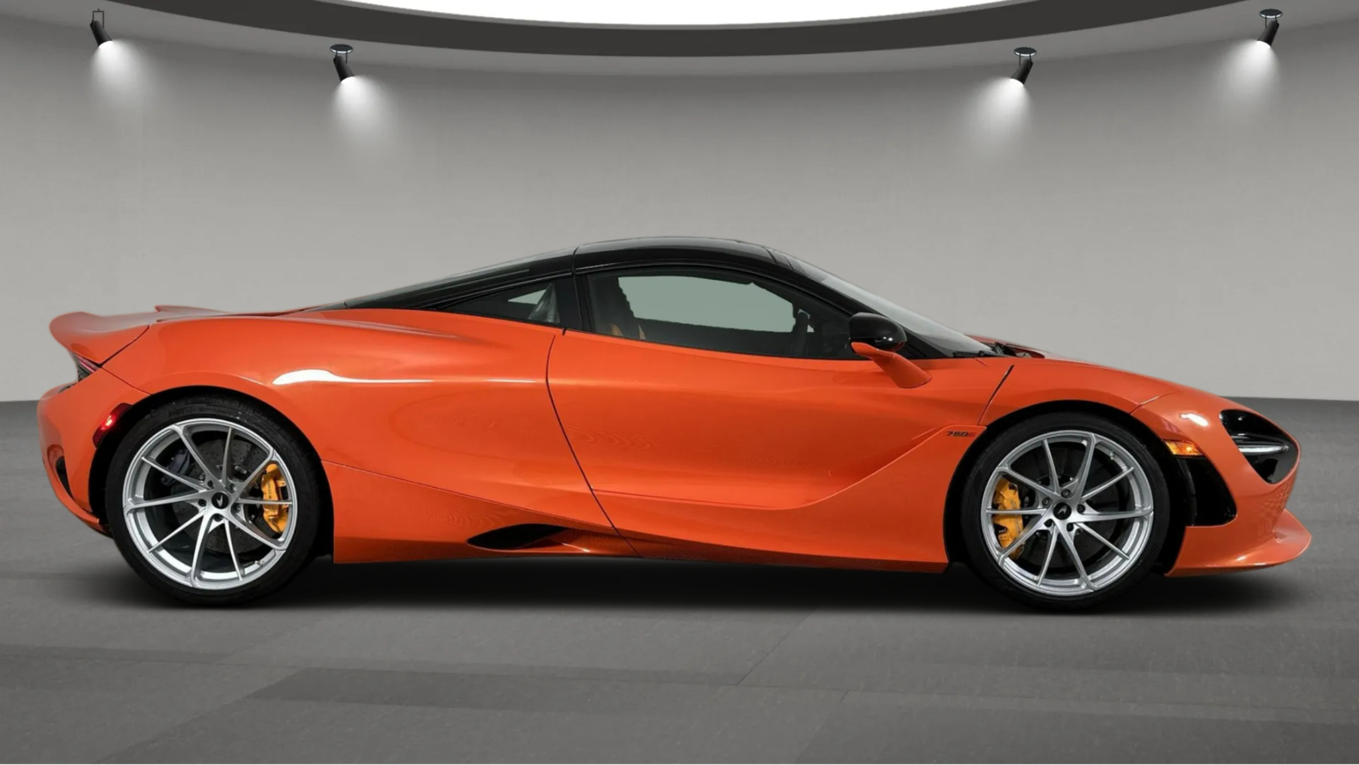Used 2024 McLaren 750S photo 3