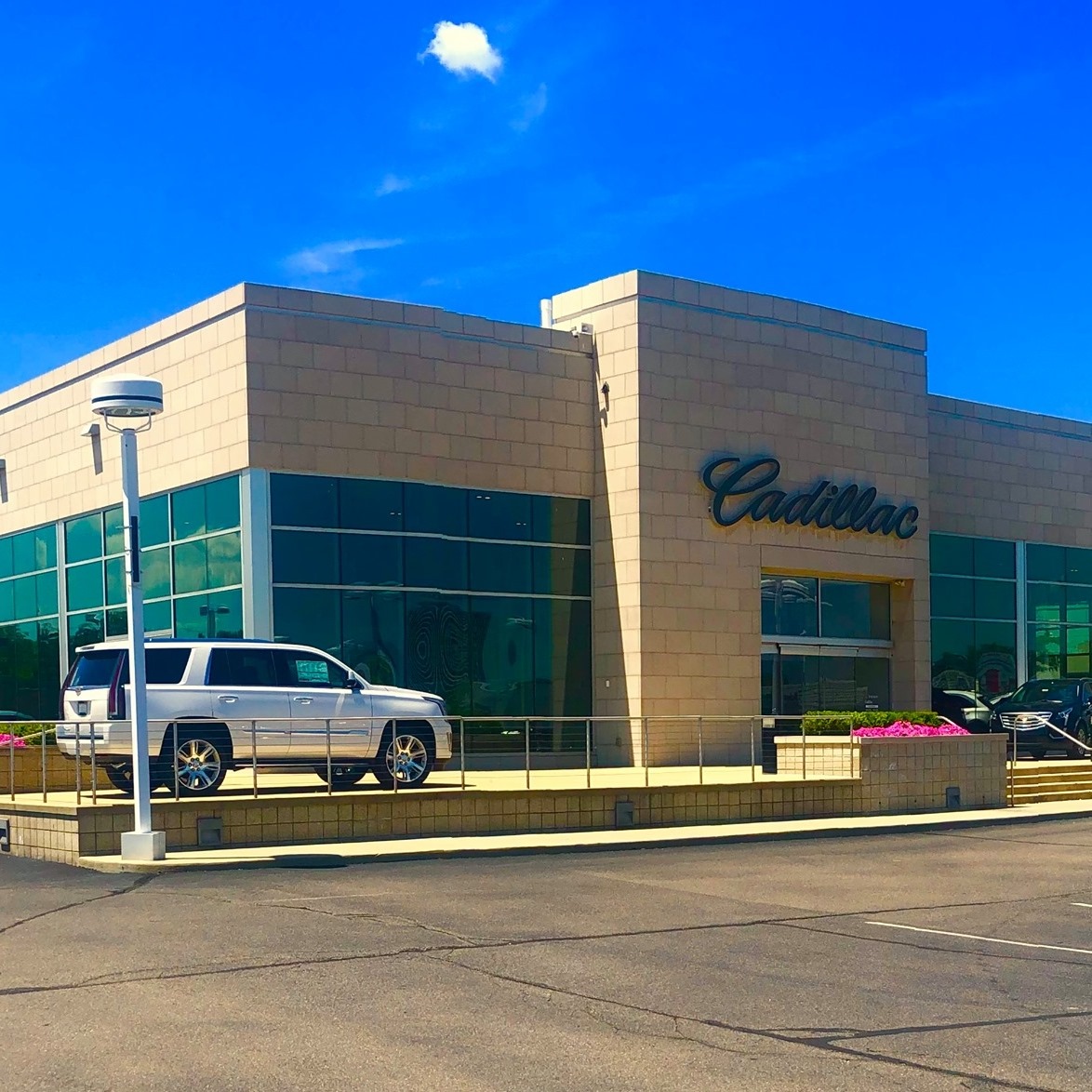 Suburban Cadillac of Troy in Troy, MI 291 Cars Available Autotrader