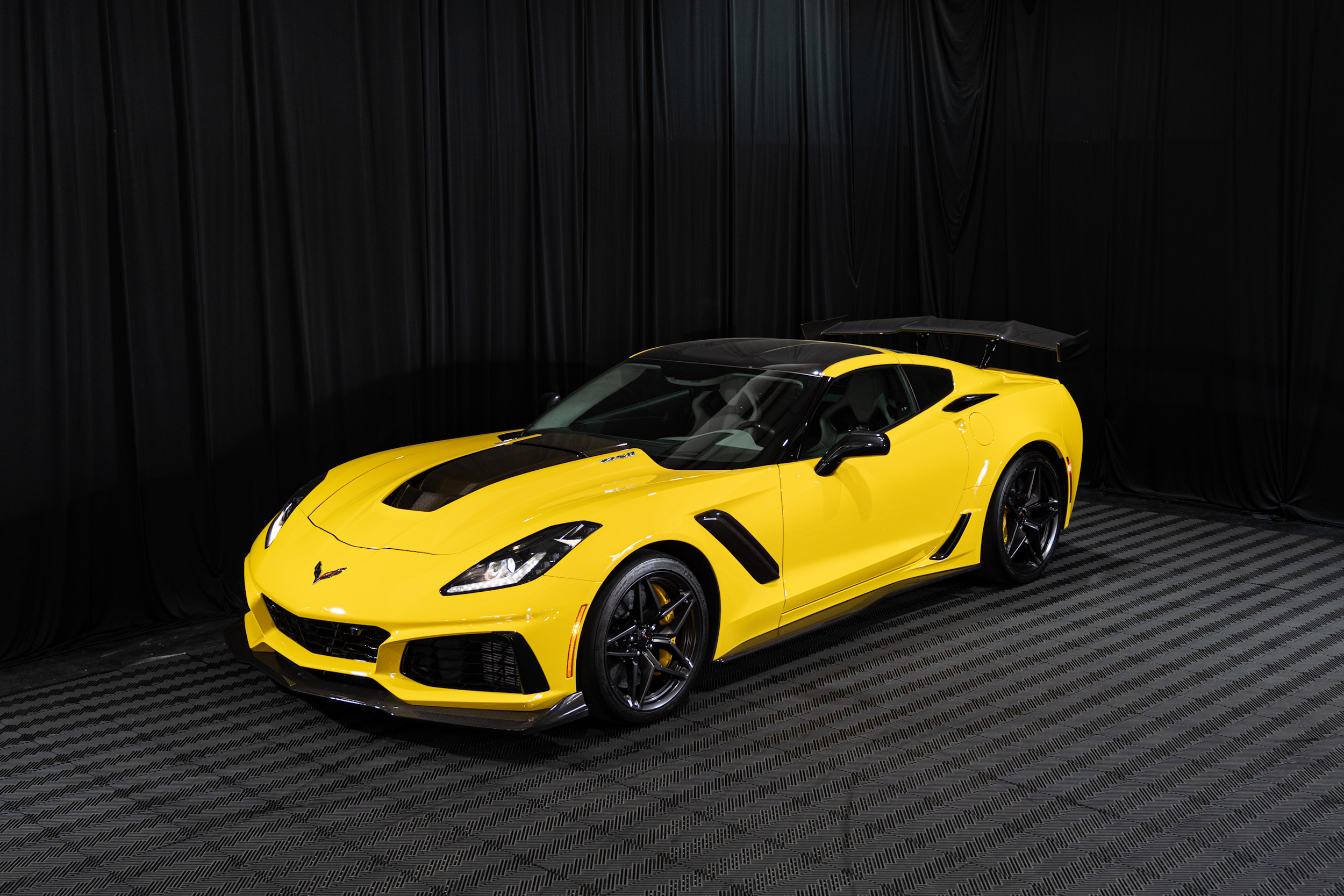 Used 2019 Chevrolet Corvette ZR1 Coupe w/ 3ZR