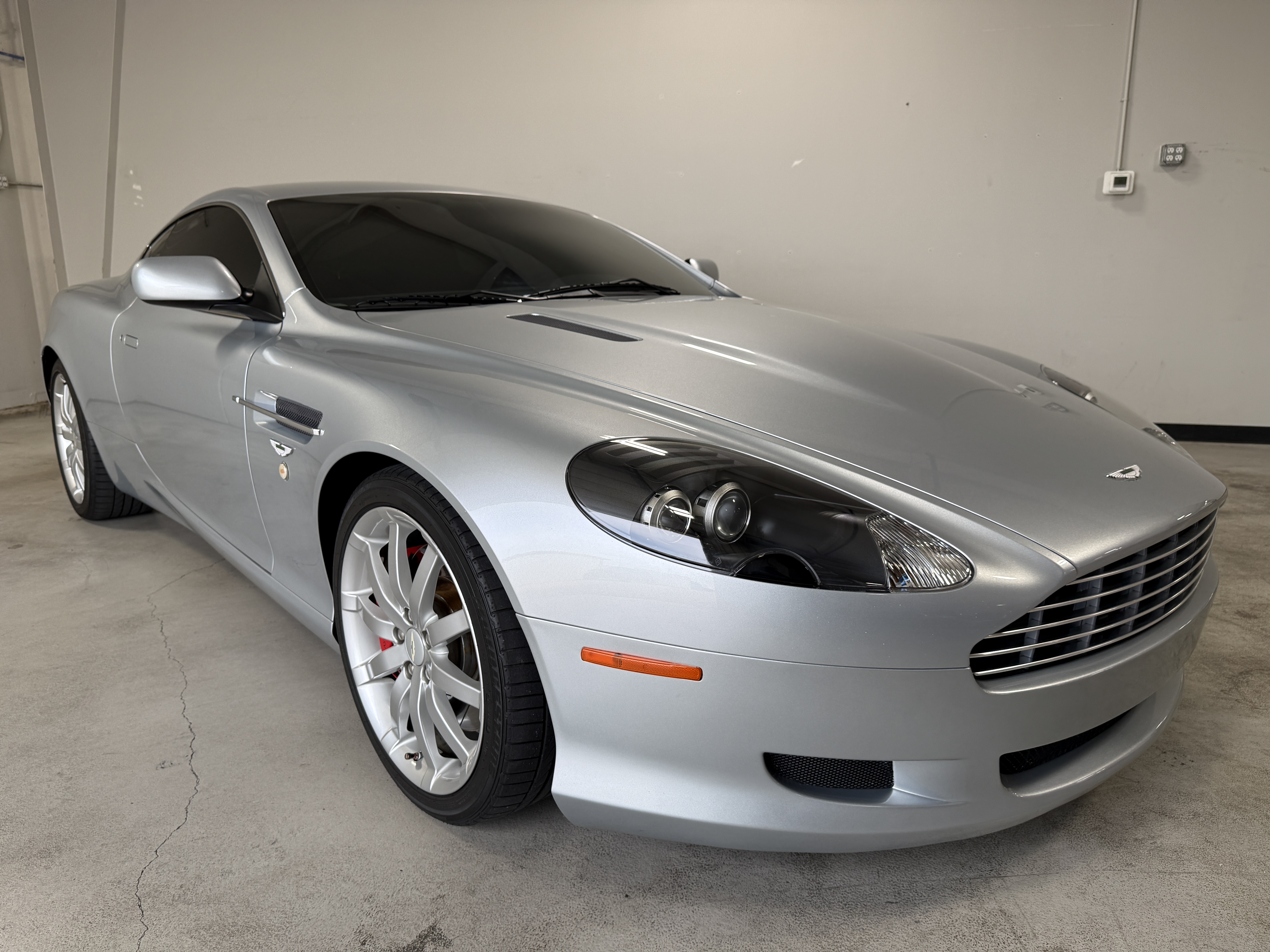 Used 2005 Aston Martin DB9