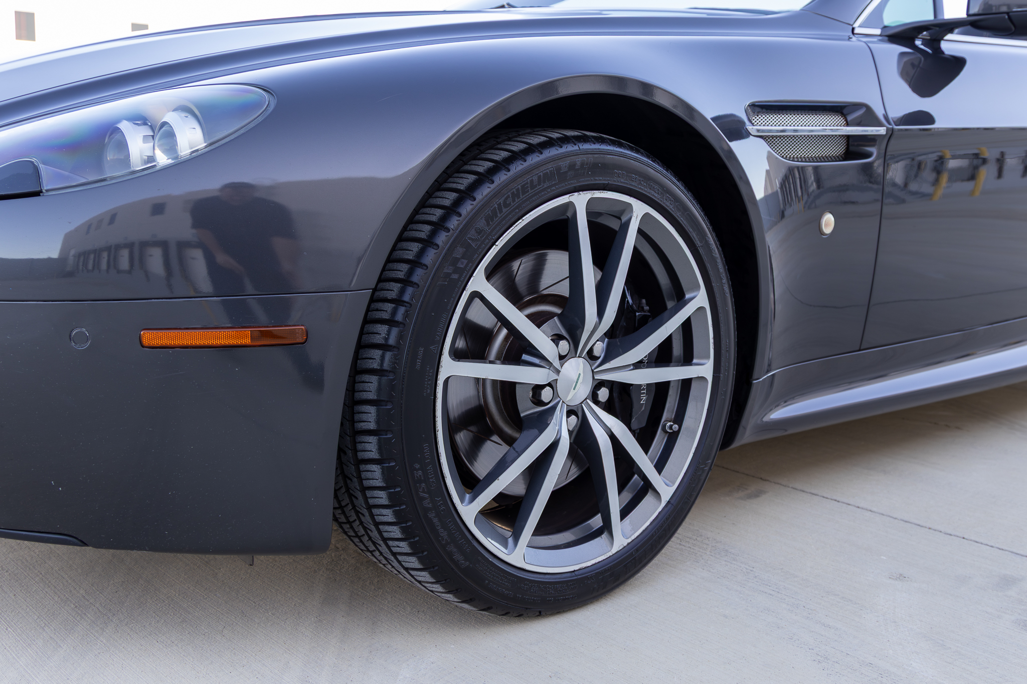2010 Aston Martin V8 Vantage Base - Photo 15