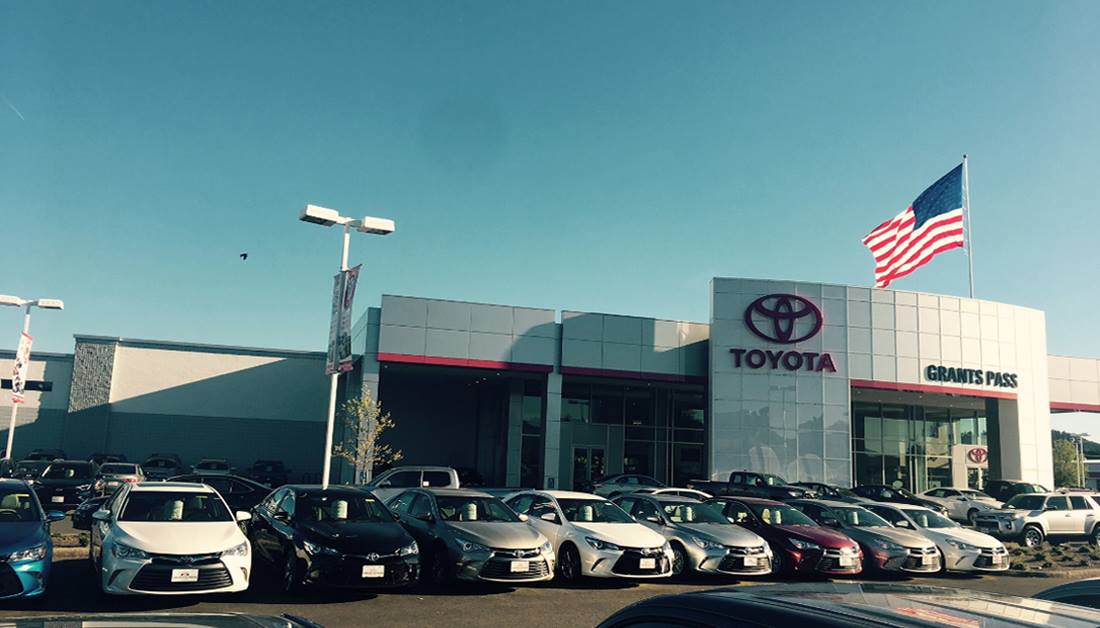 Grants Pass Toyota in Grants pass, OR Rated 5 Stars Kelley Blue Book