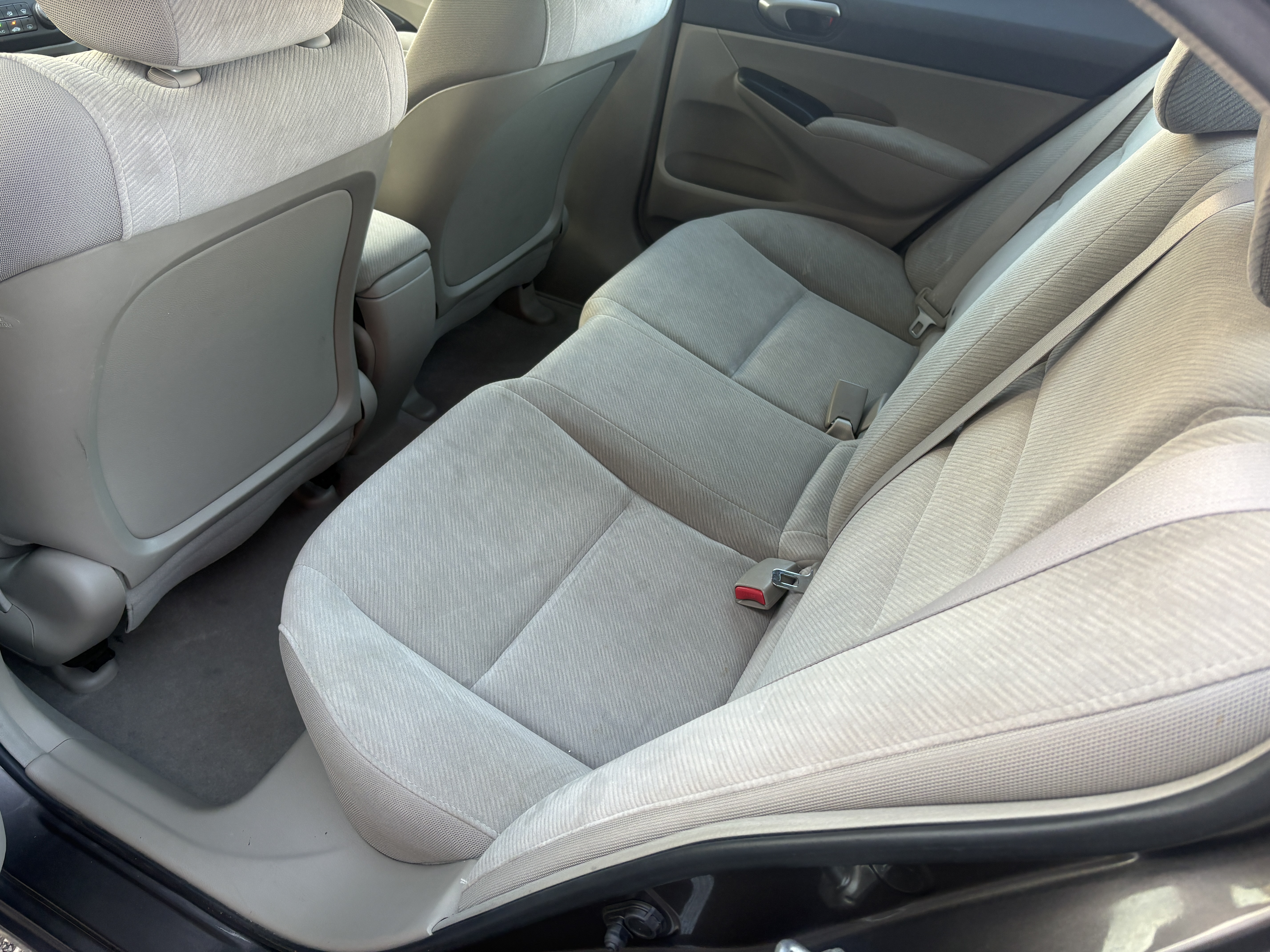 2010 Honda Civic LX - Photo 12