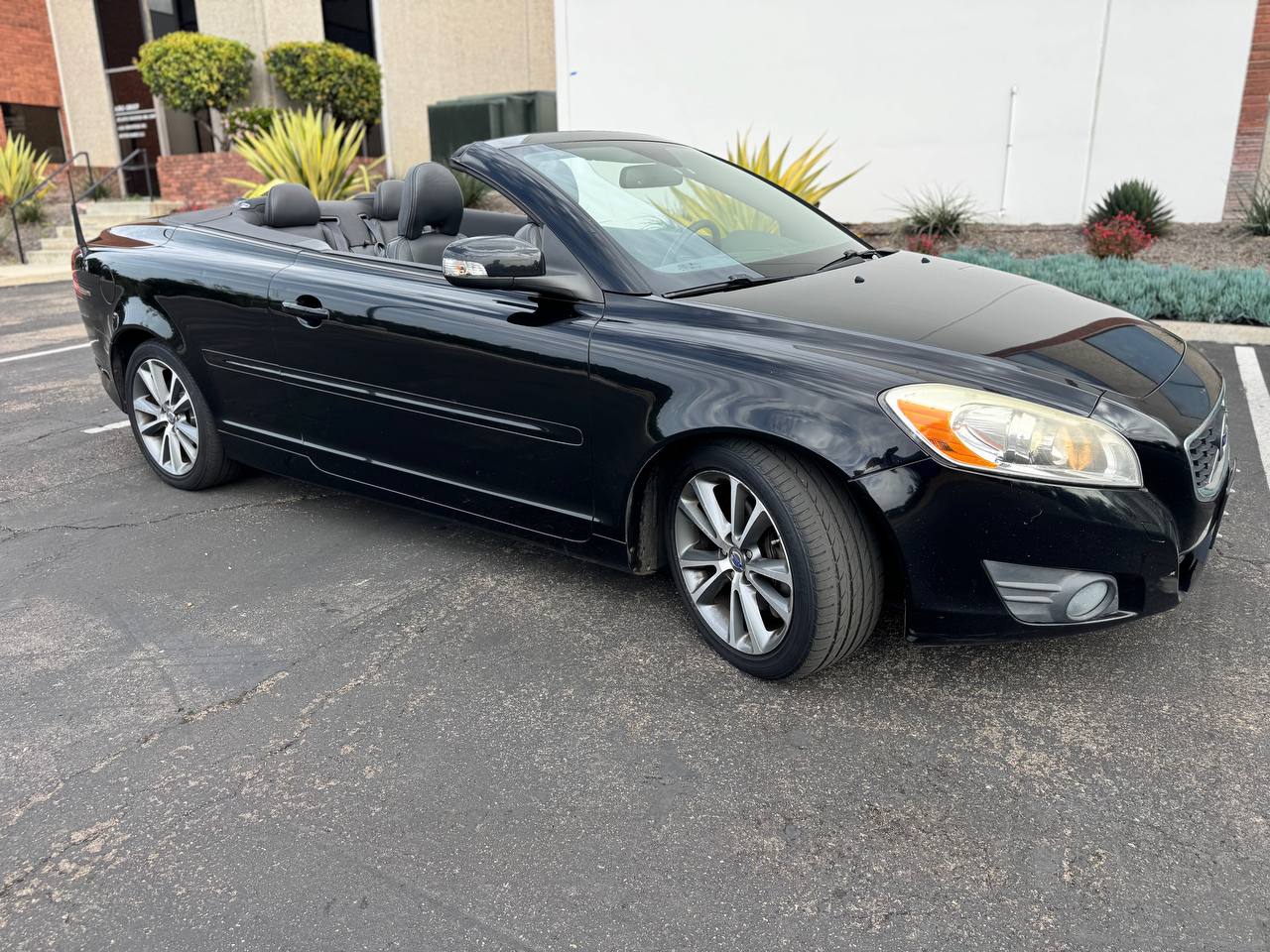 Used 2011 Volvo C70 T5