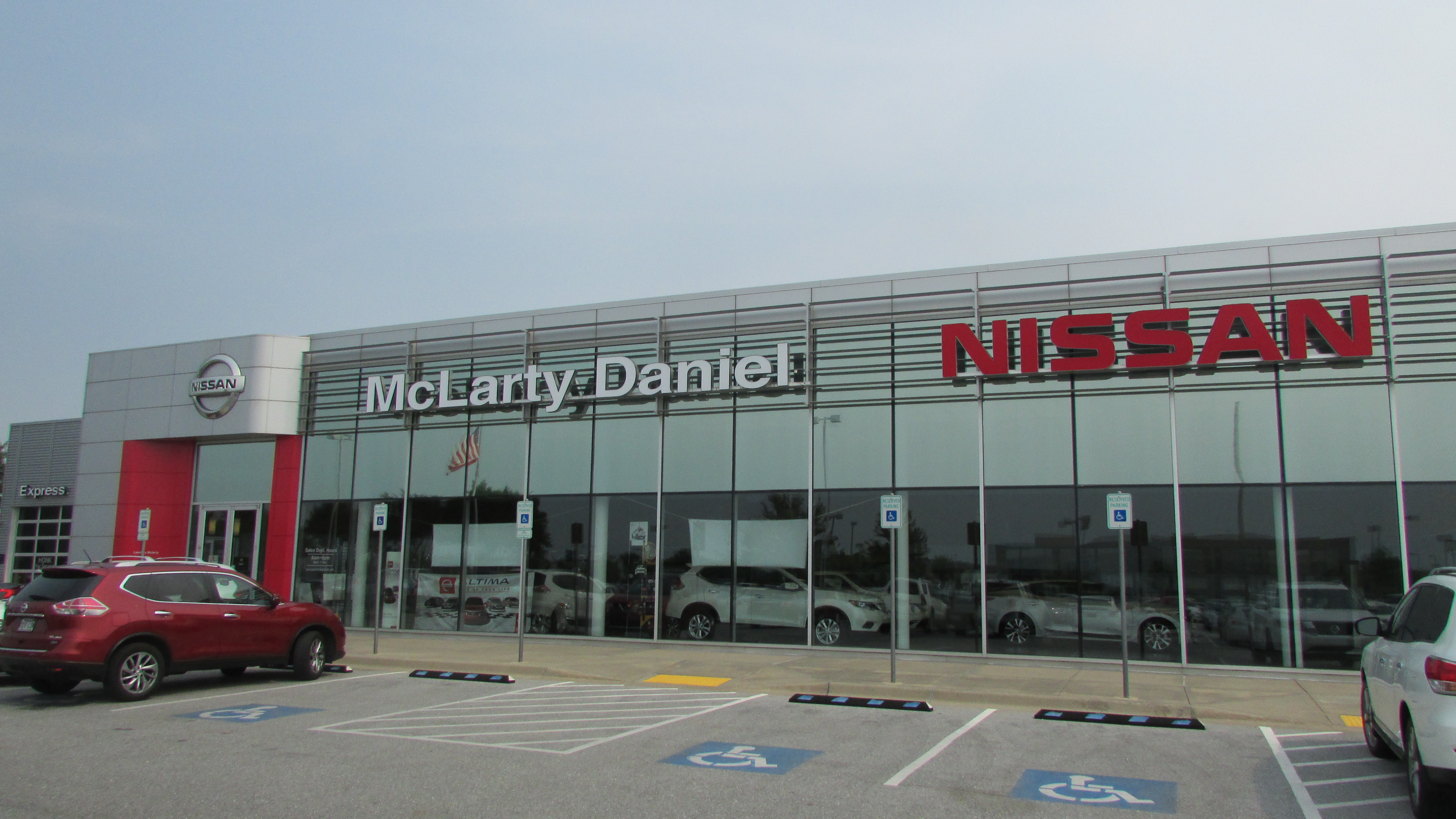 McLarty Daniel Nissan in Bentonville, AR 377 Cars Available Autotrader