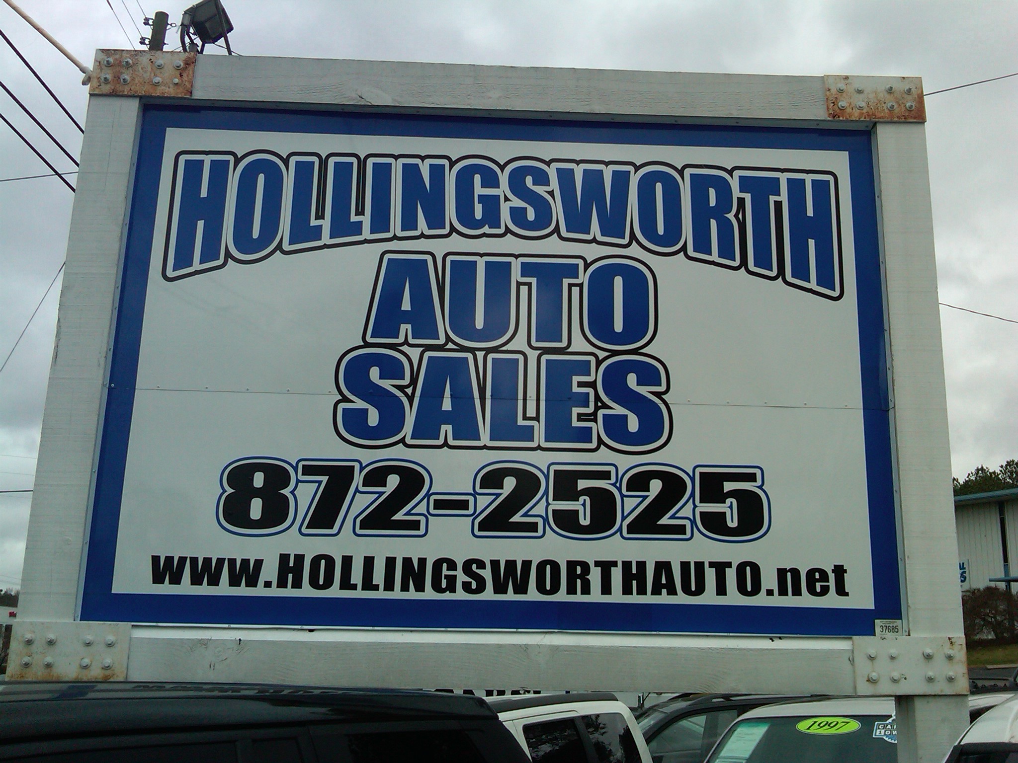Hollingsworth Auto Sales of Raleigh LLC. in Raleigh, NC 108 Cars