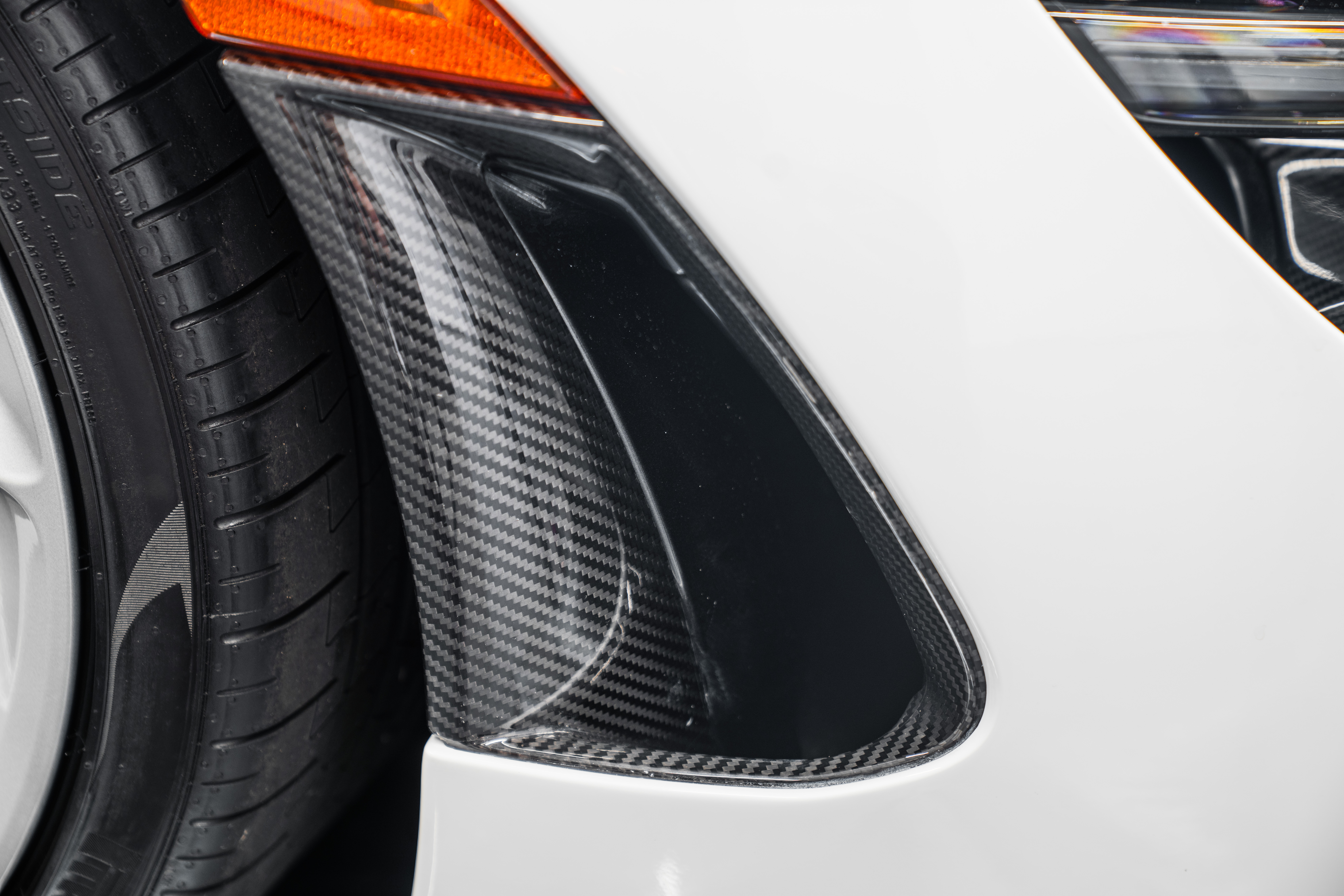 Used 2020 McLaren 720S Performance photo 32