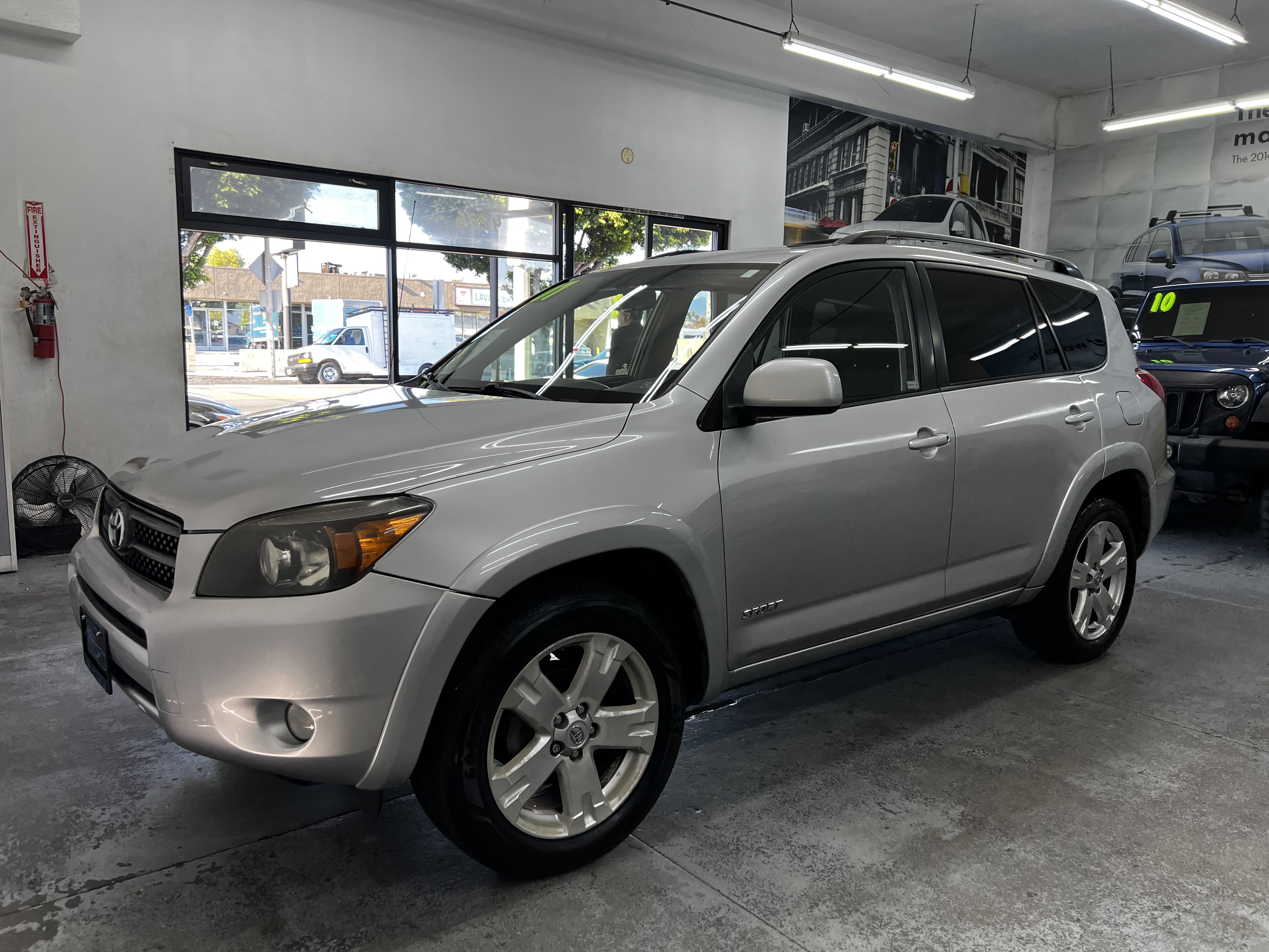 2007 Toyota RAV4 Sport