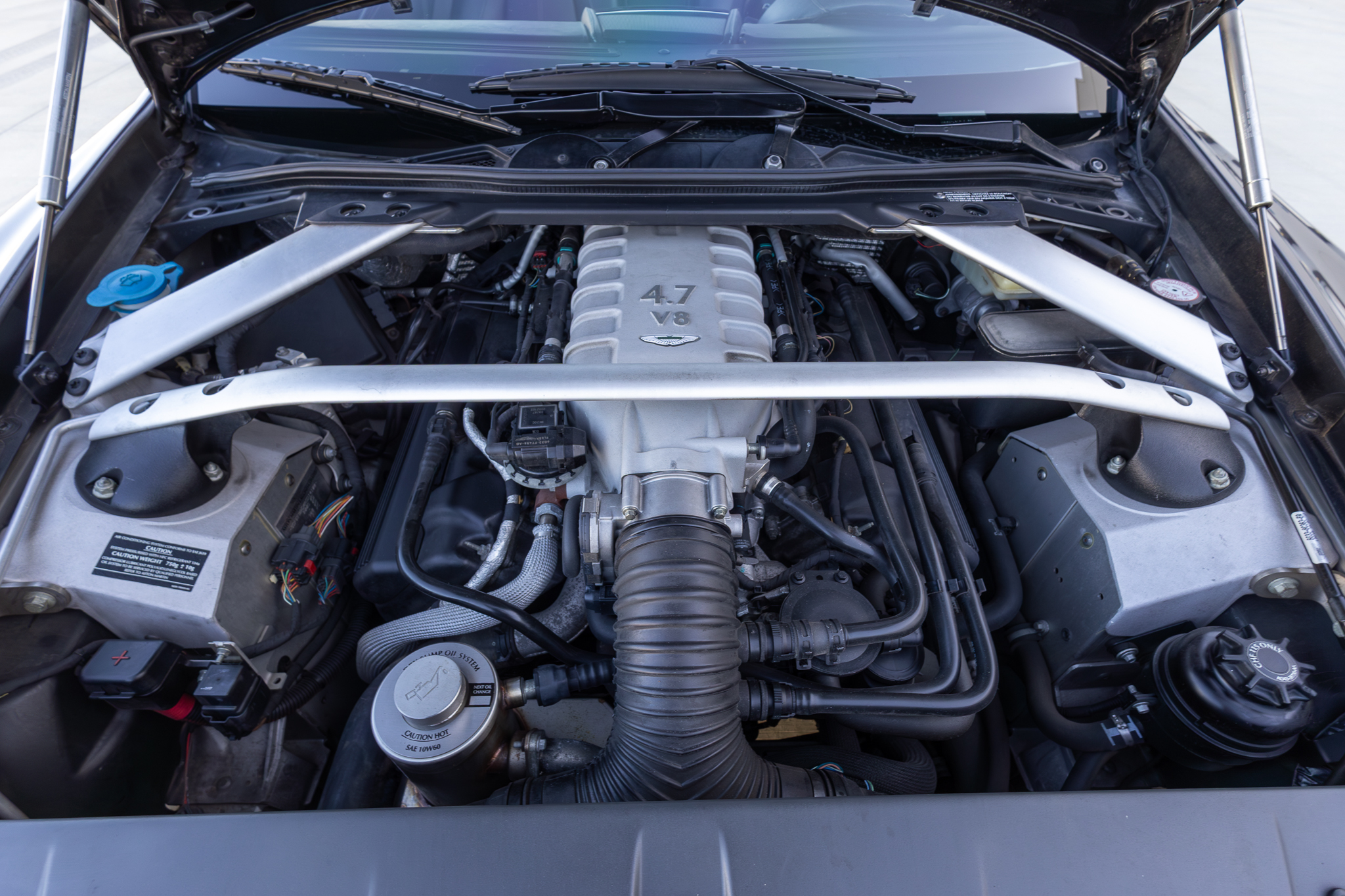 2010 Aston Martin V8 Vantage Base - Photo 36
