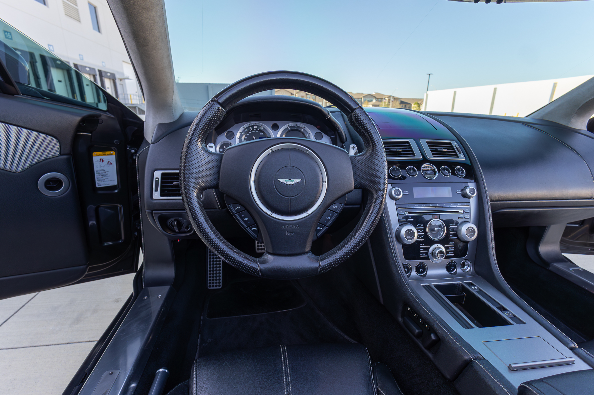 2010 Aston Martin V8 Vantage Base - Photo 28