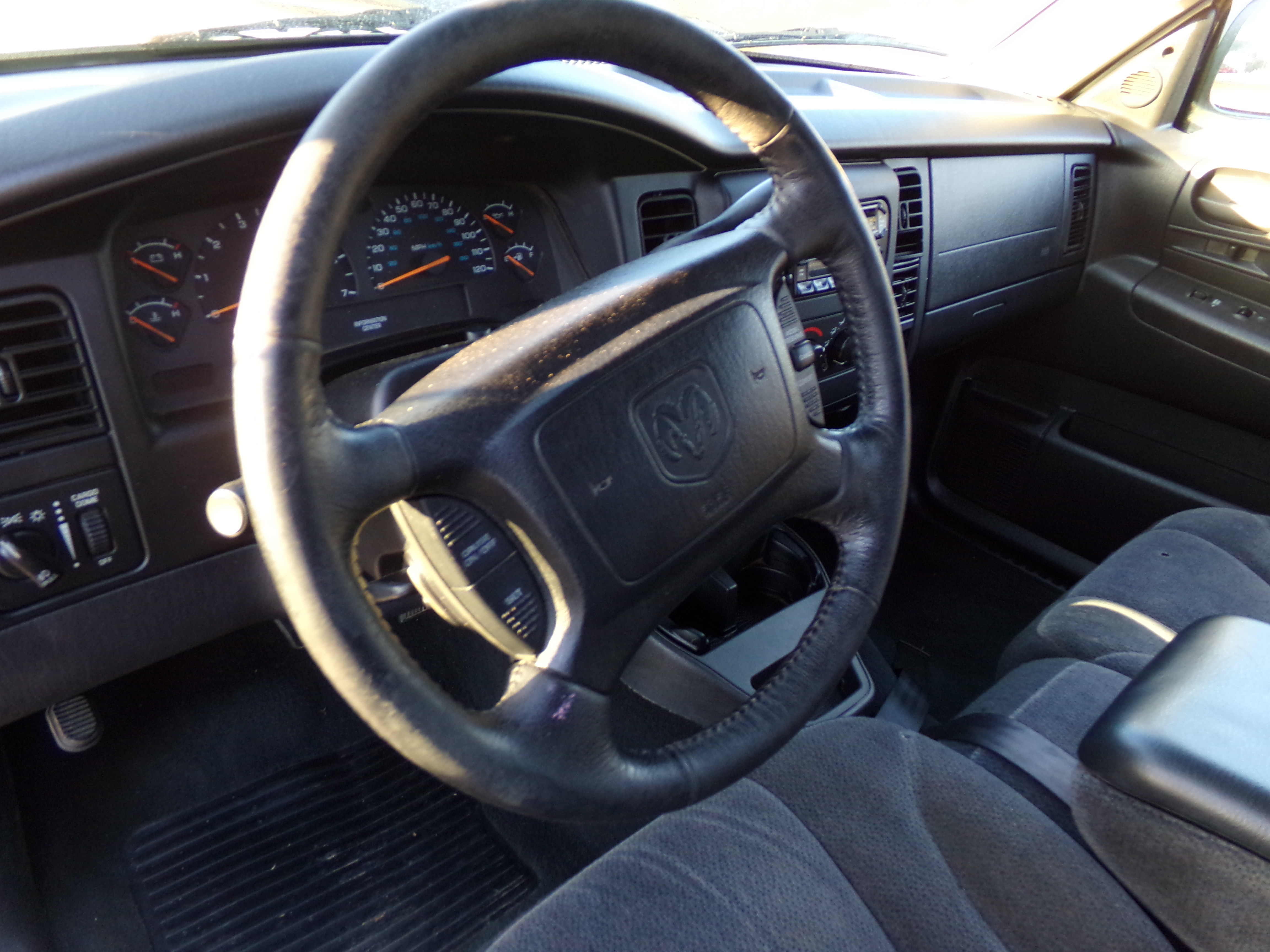 2001 Dodge Dakota SLT