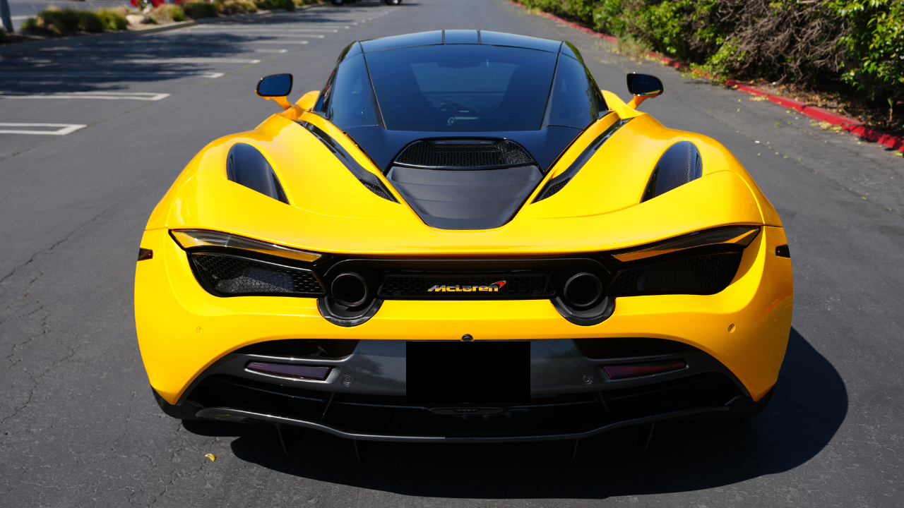 Used 2018 McLaren 720S Performance photo 9