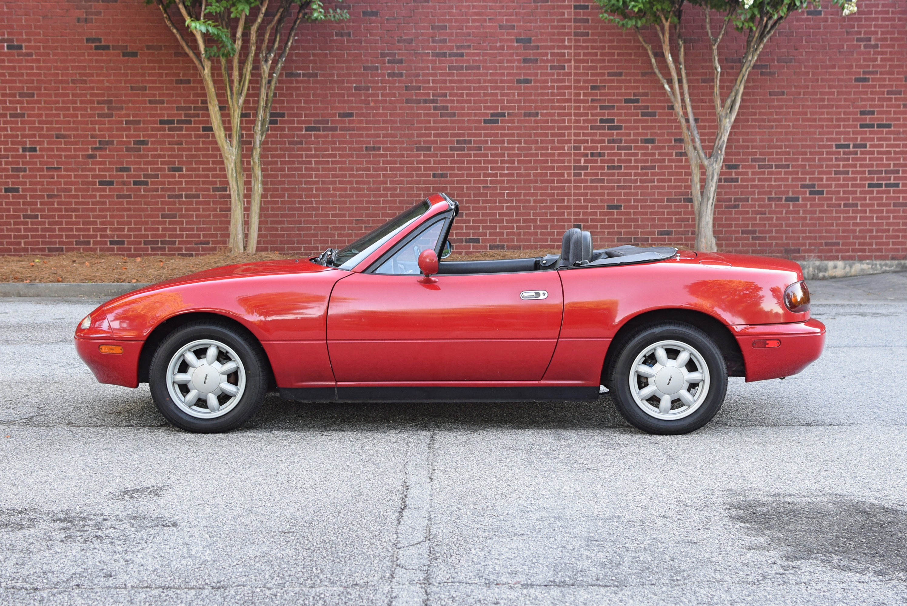 Used 1992 MAZDA MX-5 Miata UNAVAIL
