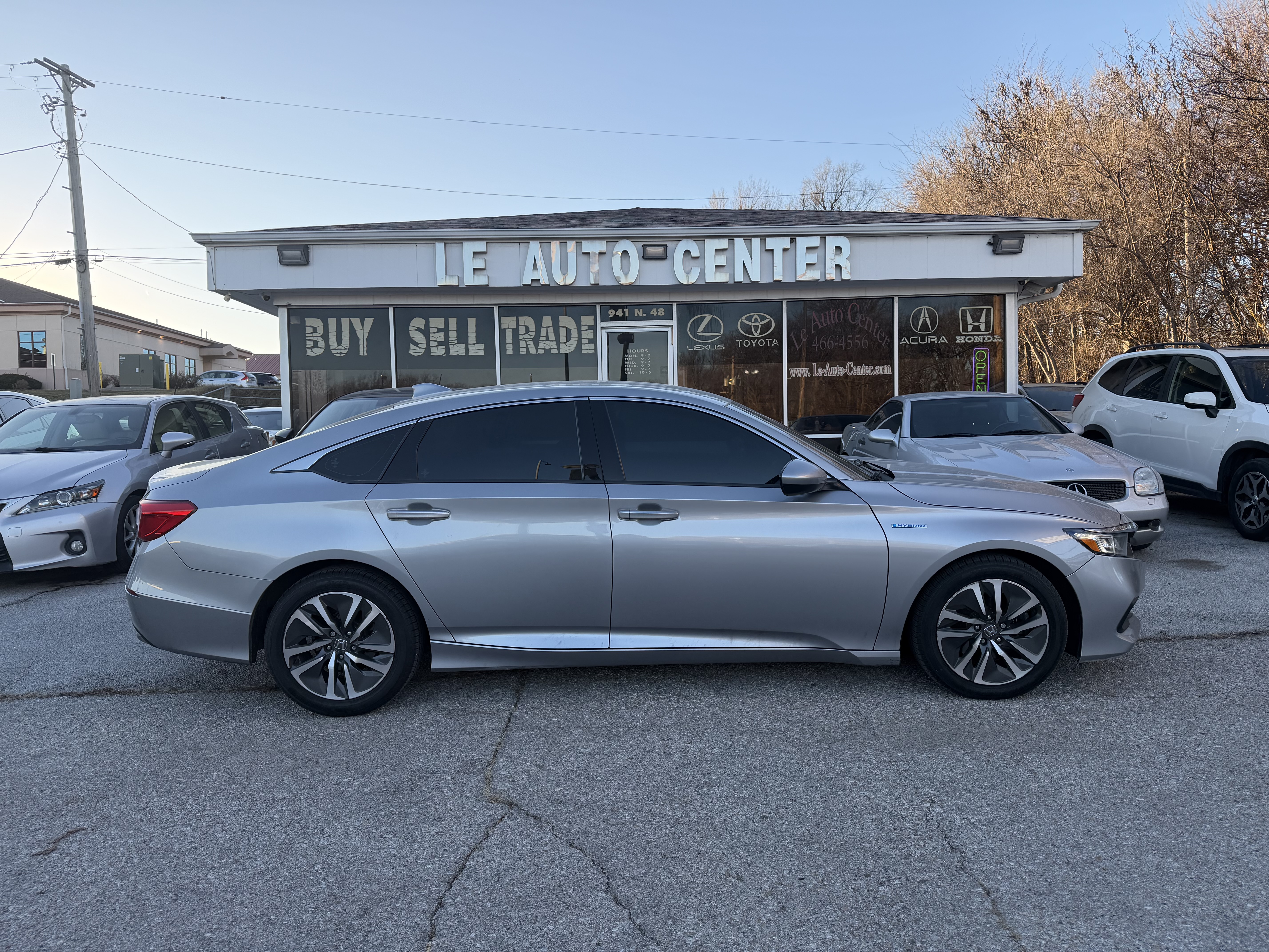 2021 Honda Accord Hybrid's photo