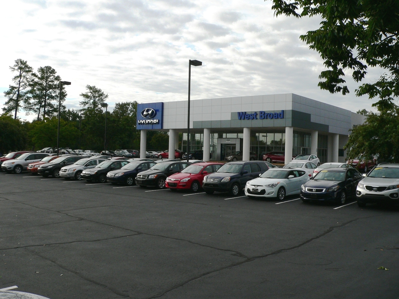 West Broad Hyundai in Richmond, VA | Rated 4.6 Stars | Kelley Blue Book