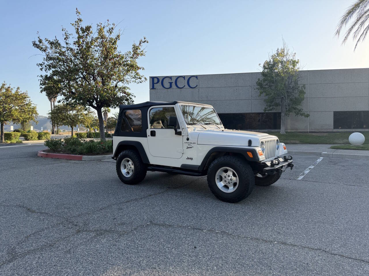 Used 1999 Jeep Wrangler 4WD Sport