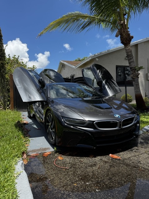 Used 2015 BMW i8