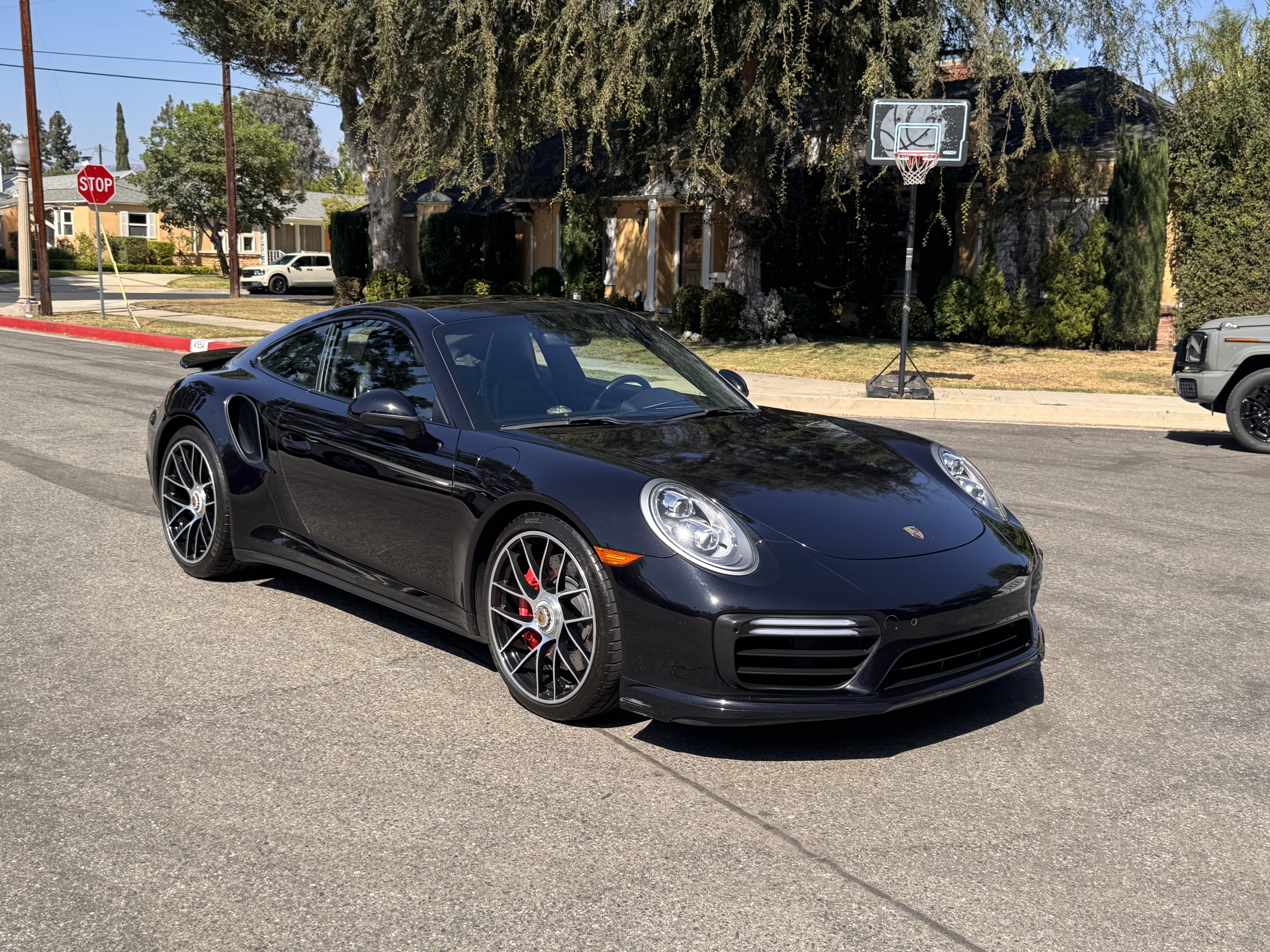 Used 2019 Porsche 911 4 Coupe