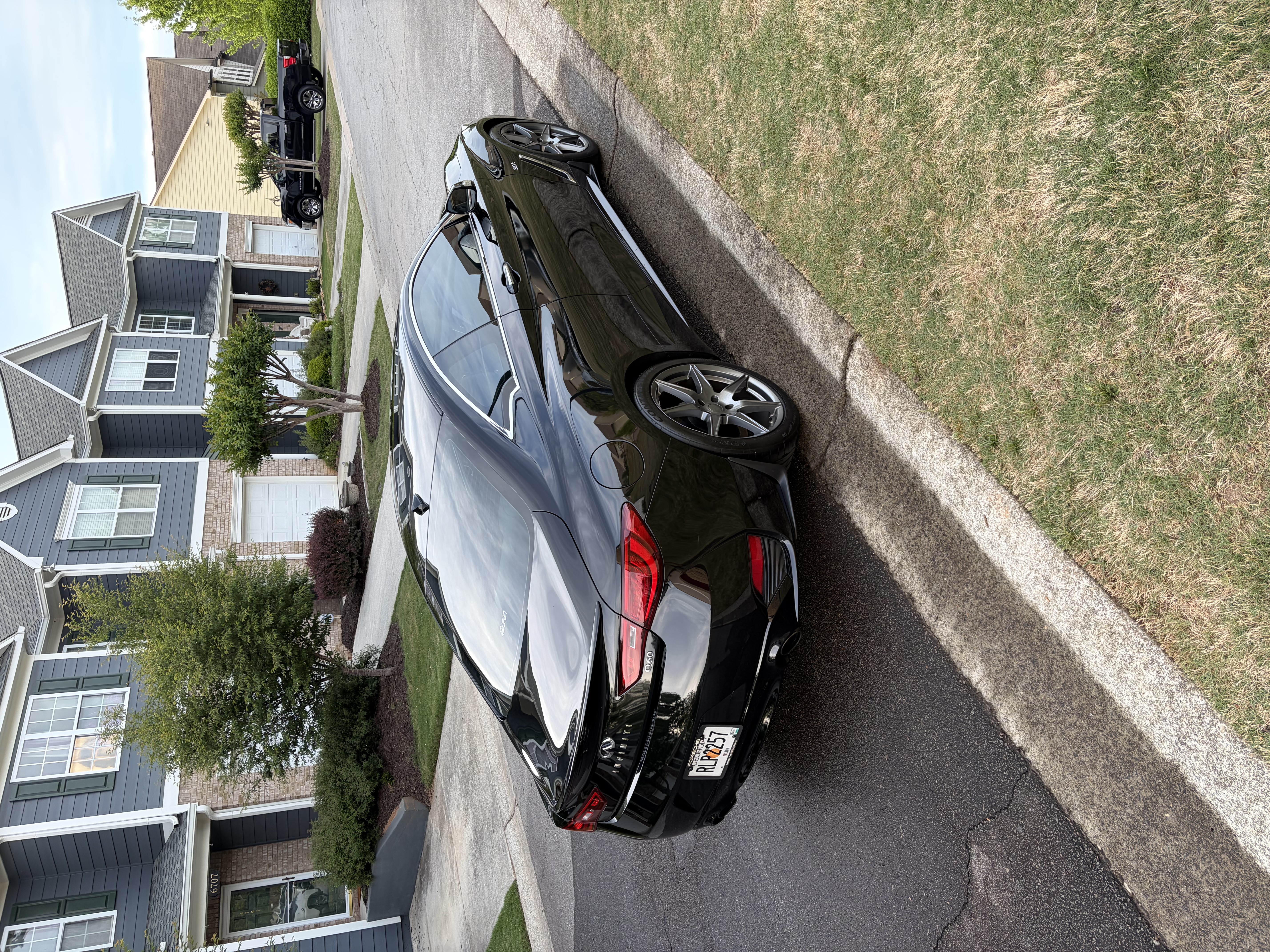 2017 INFINITI Q60 3.0t