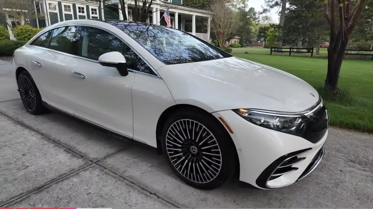 2022 Mercedes-Benz EQS PINNACLE