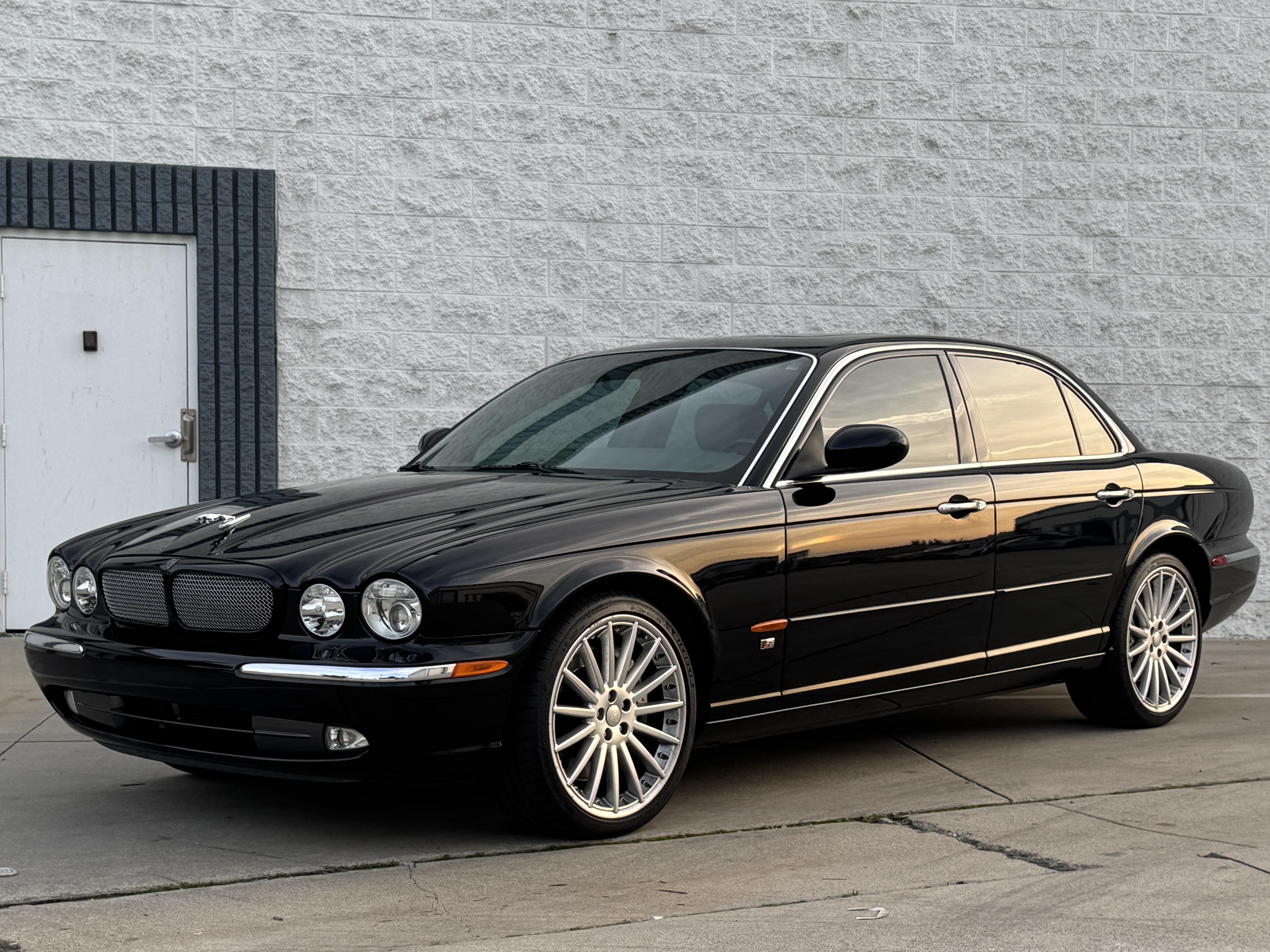 卖车 Used Jaguar XJ8 for Sale in Irvine, CA - Autotrader