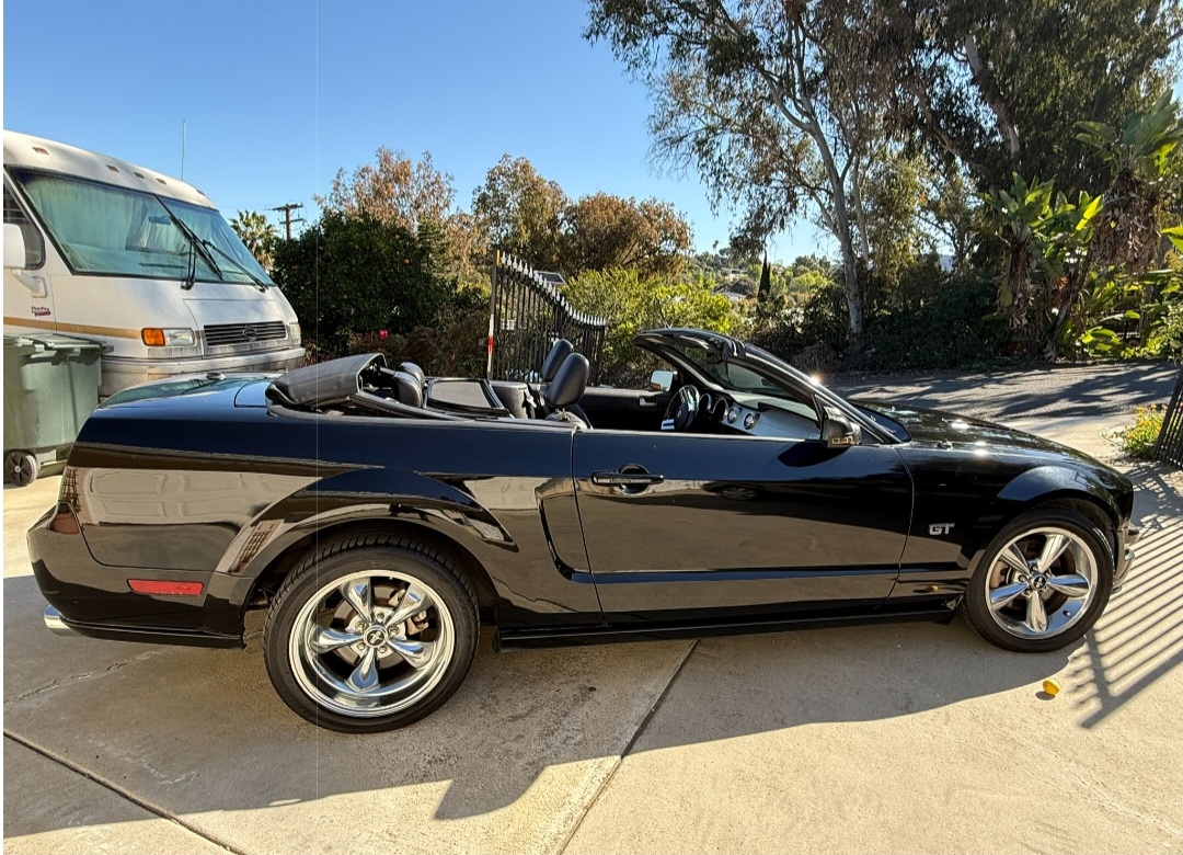 2006 Ford Mustang GT Premium