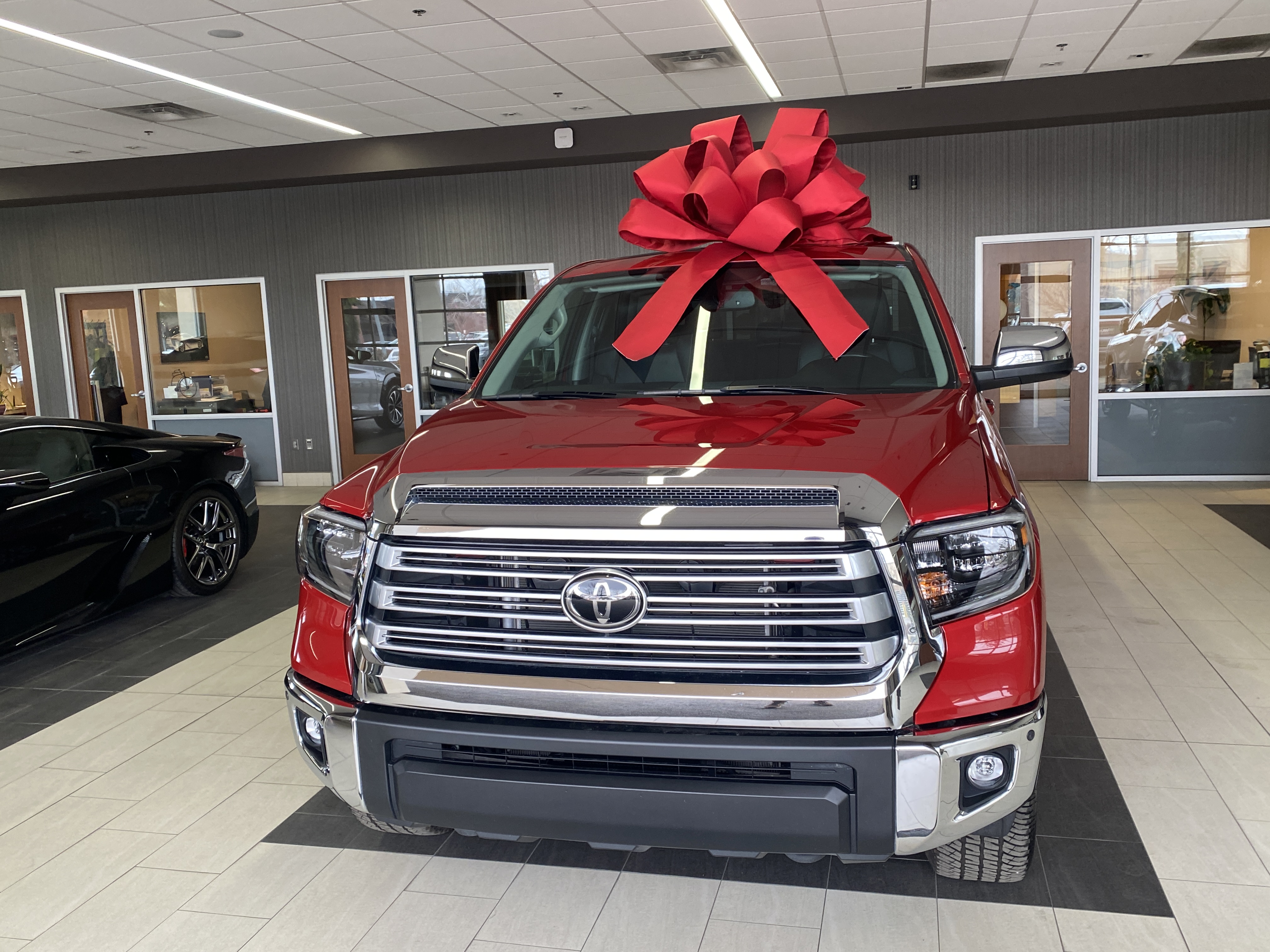 Used 2021 Toyota Tundra Limited w/ Limited Premium Package