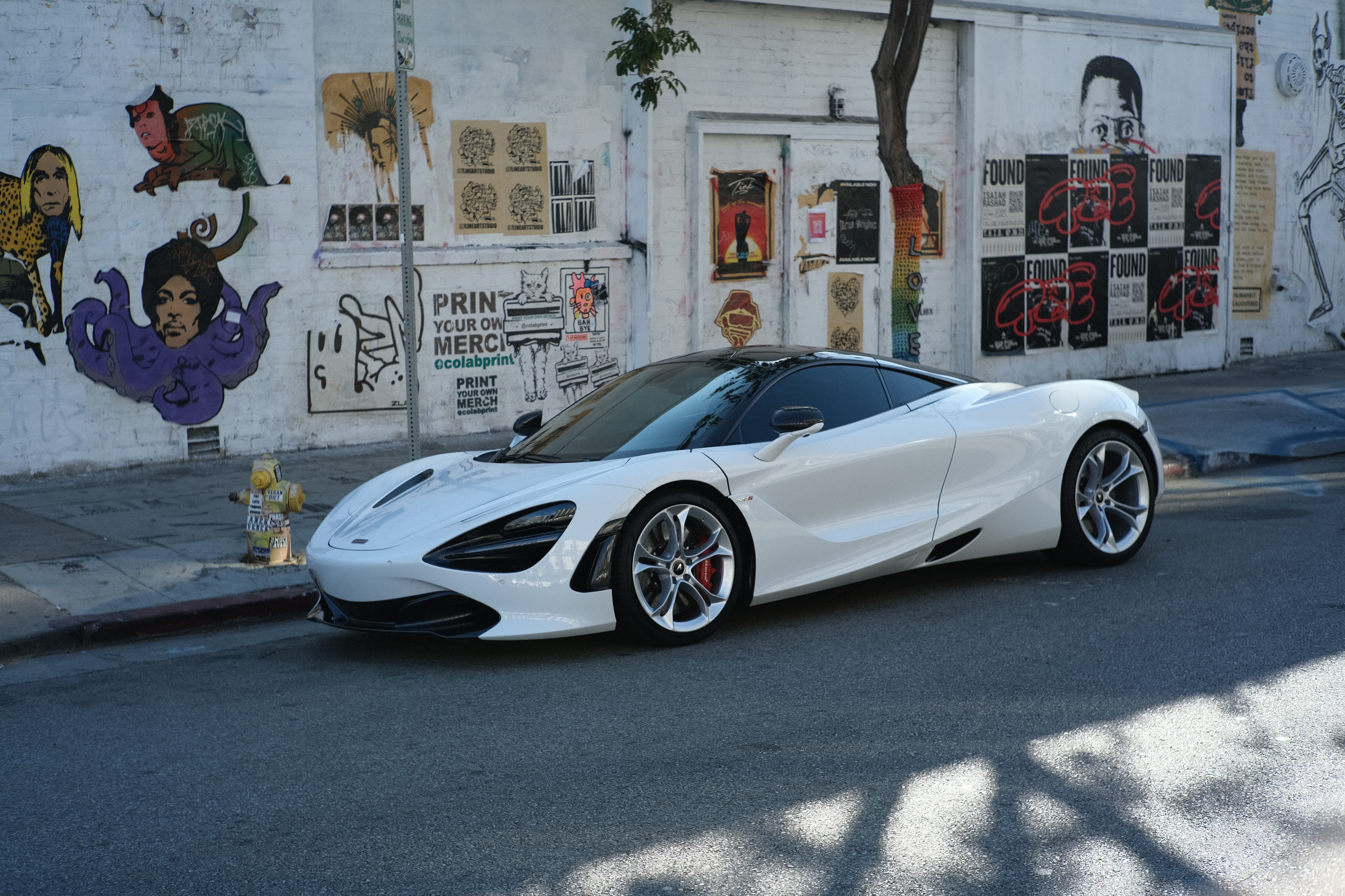 Used 2020 McLaren 720S Coupe 2D photo 30