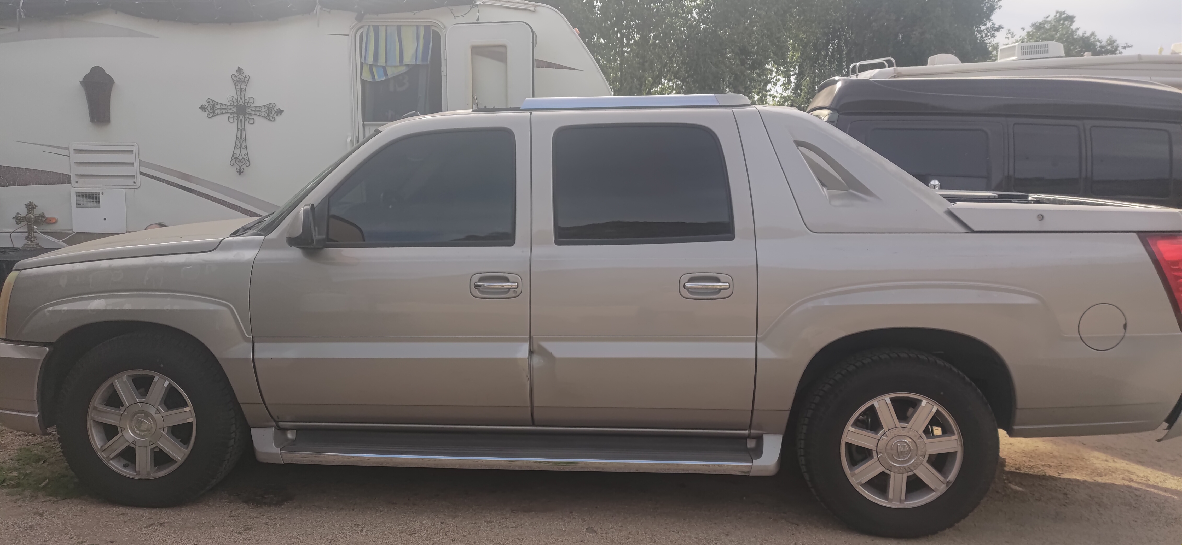 Used 2005 Cadillac Escalade EXT