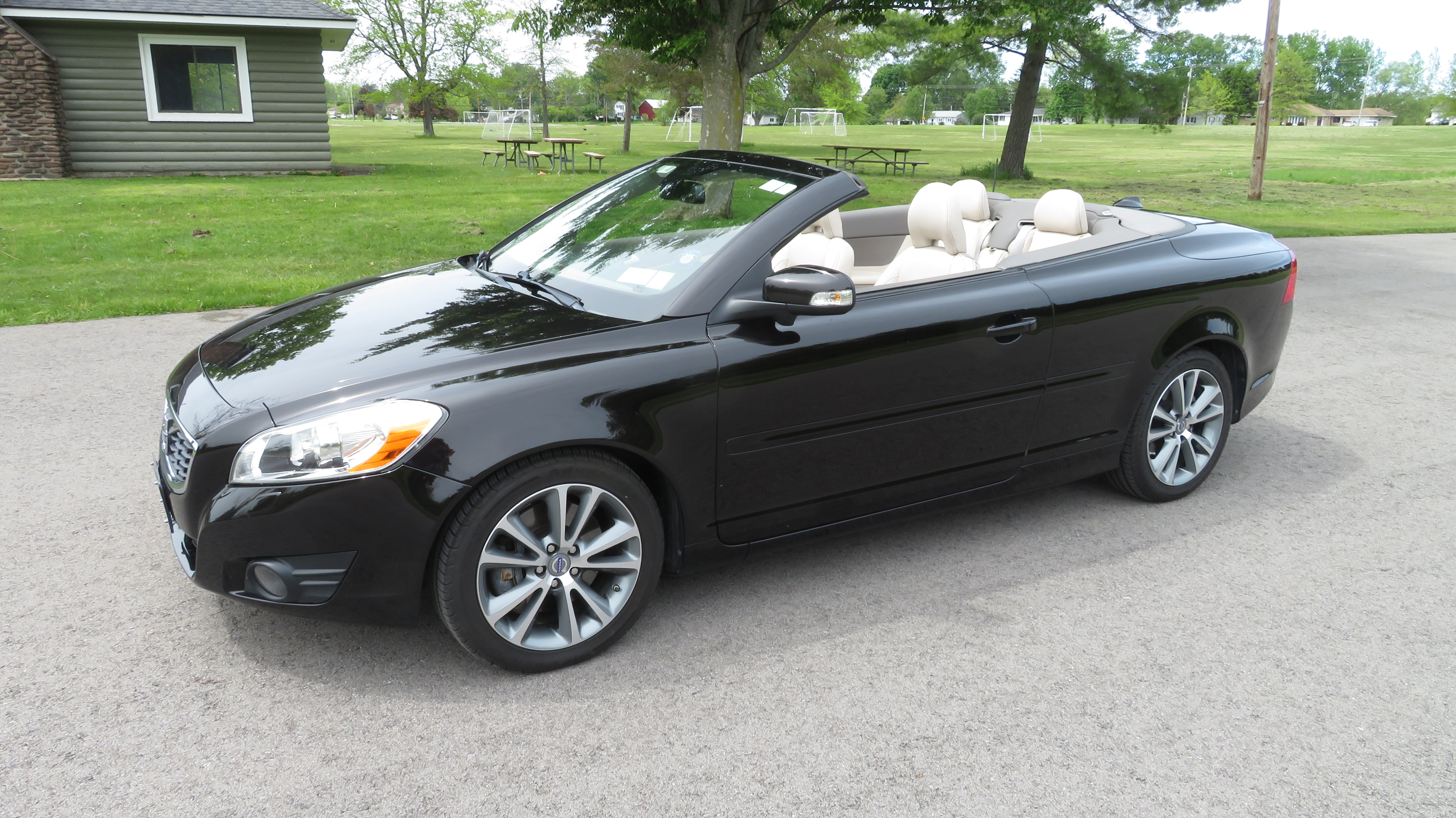 Used 2012 Volvo C70 T5
