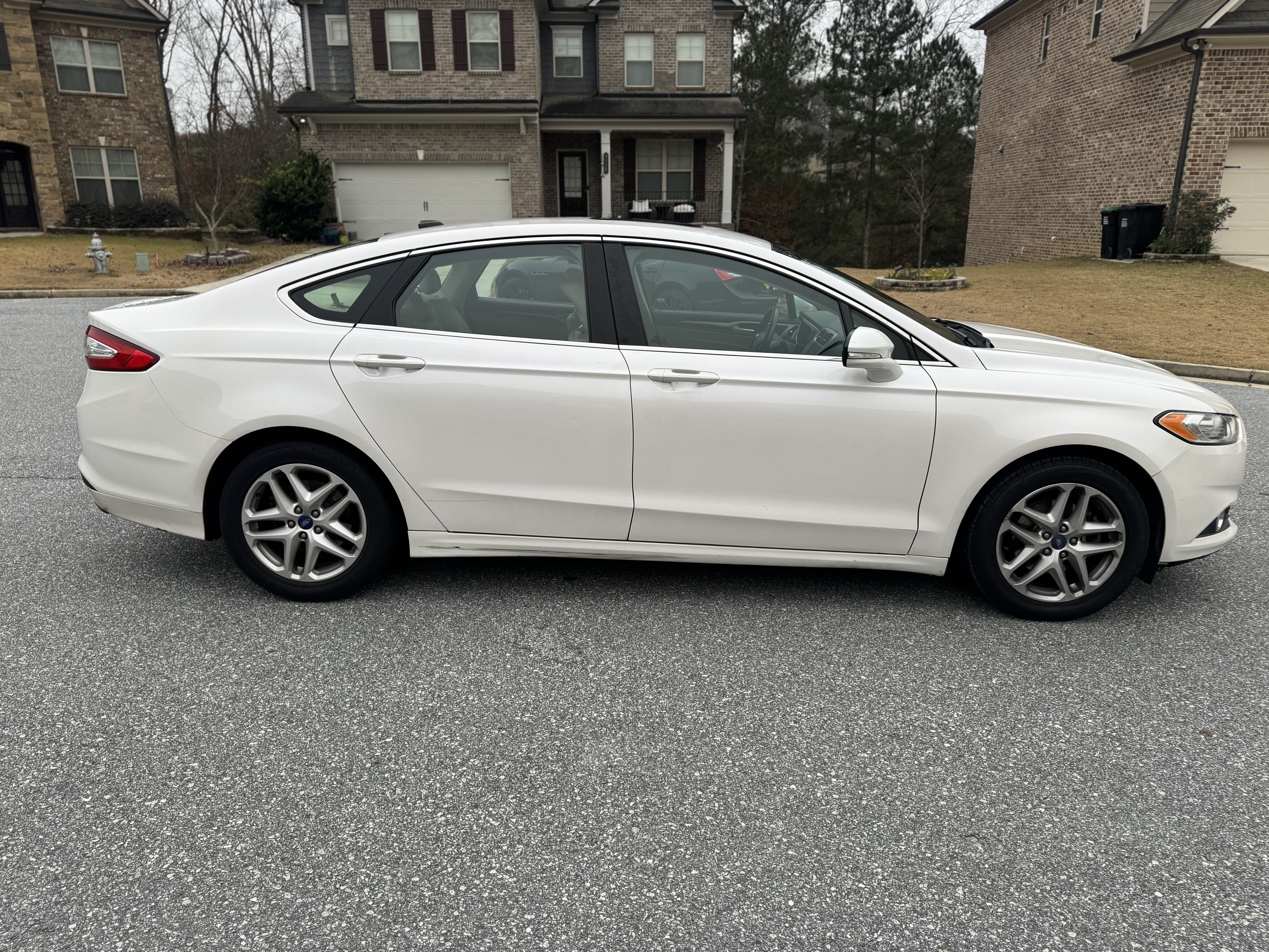 2013 Ford Fusion SE